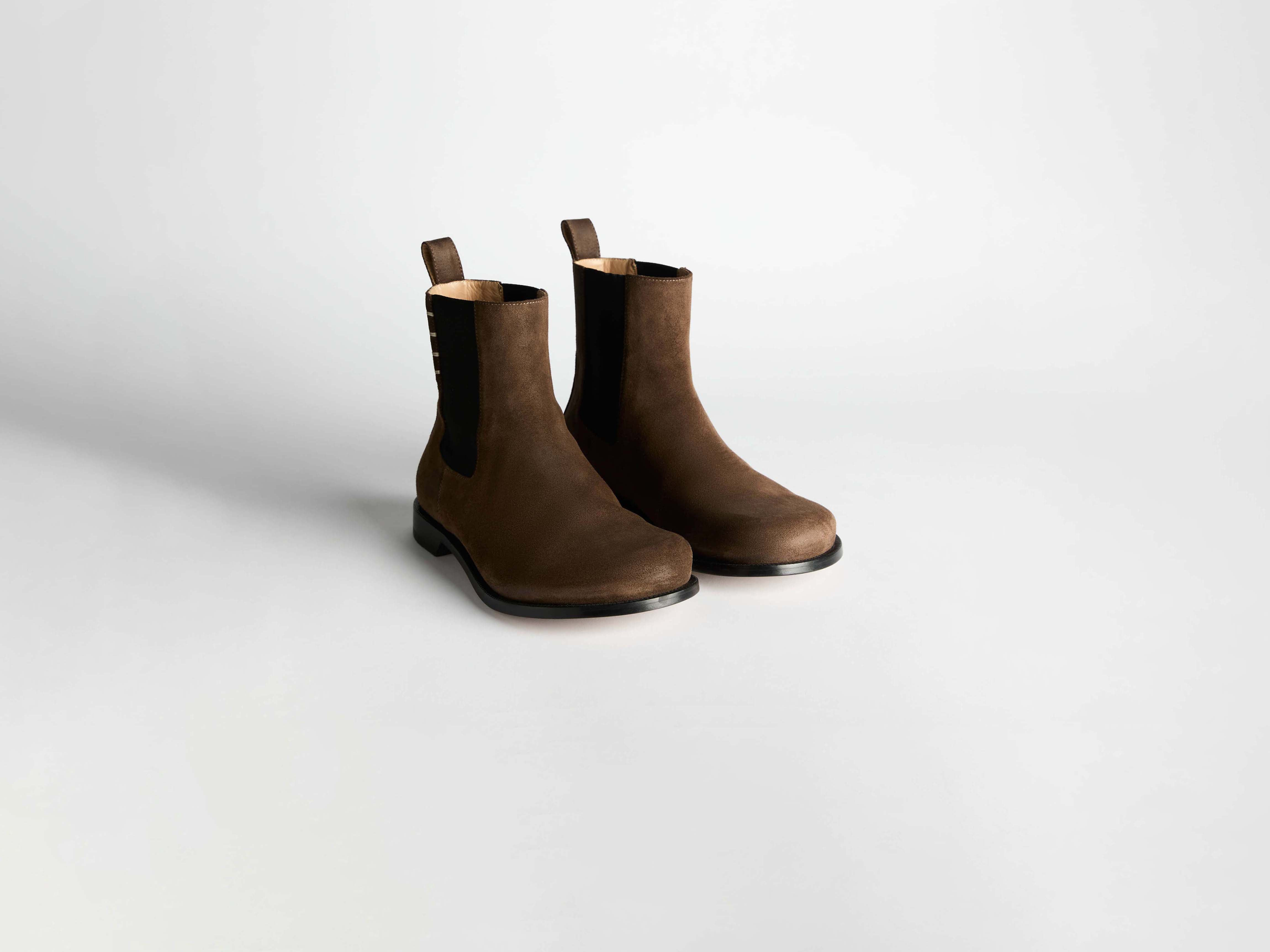 WOMENS CHELSEA LOAFER BOOTS IN CHOCOLATE BROWN - 2