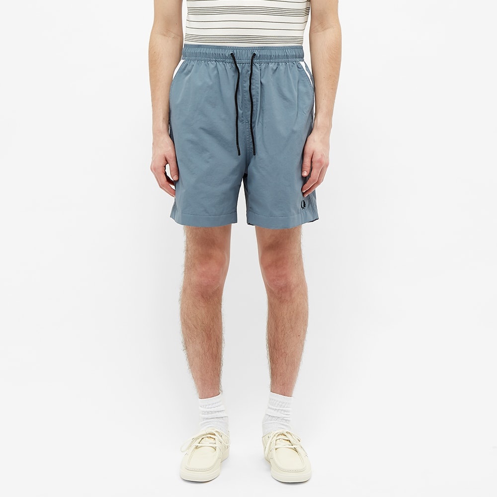 Fred Perry Authentic Chevron Short - 4