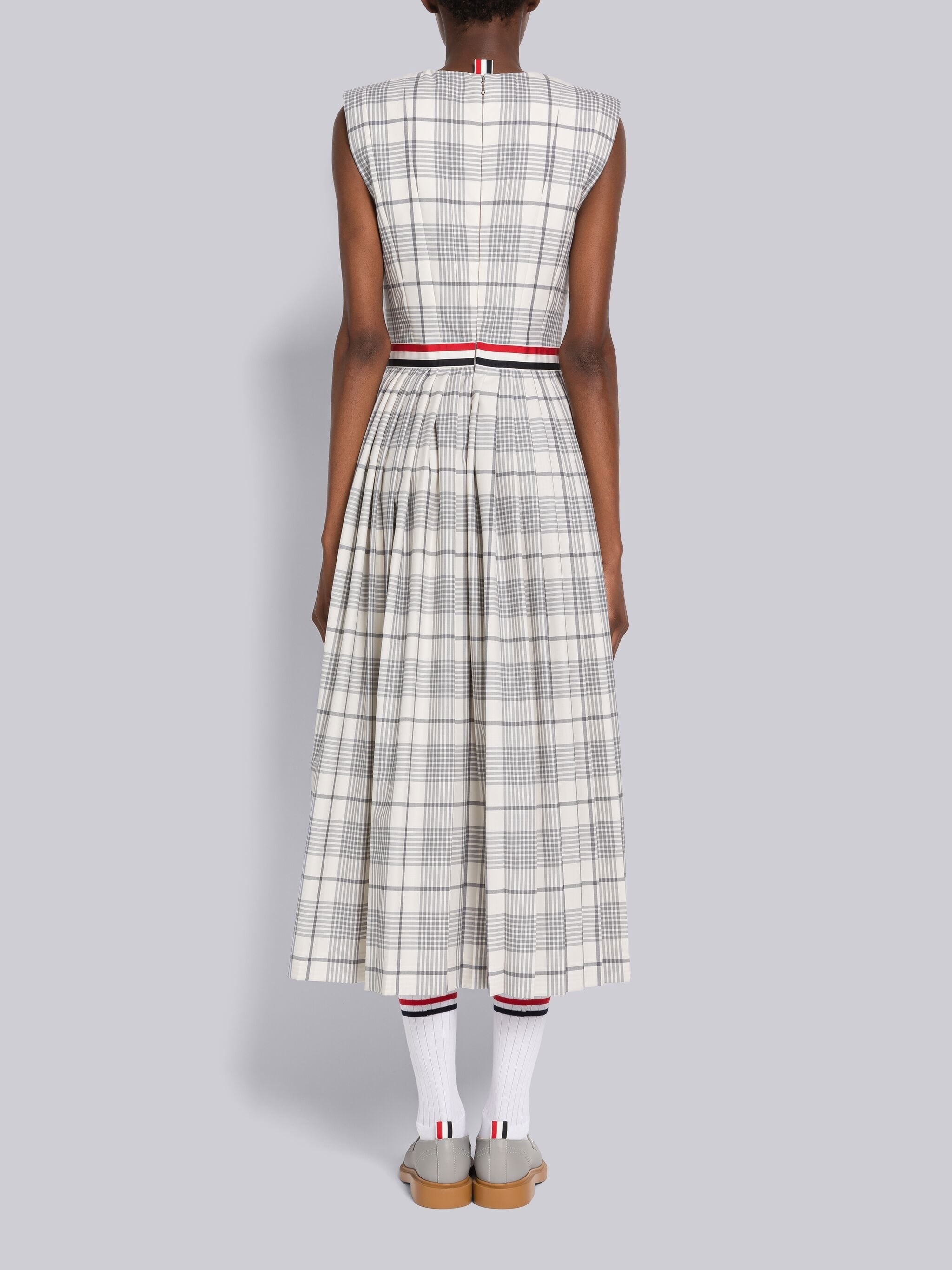 Hairline Check Suiting Narrow Pleated Dress - 3