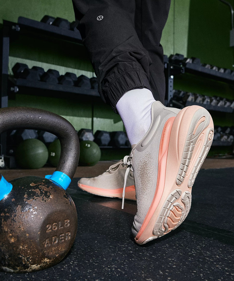 chargefeel 2 Low Women's Workout Shoe 13