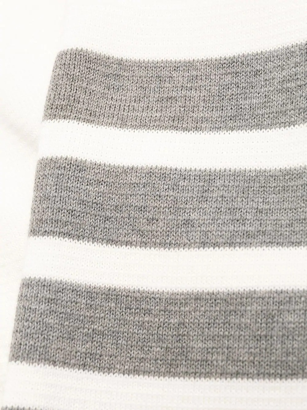 4-Bar crepe V-neck cardigan - 7