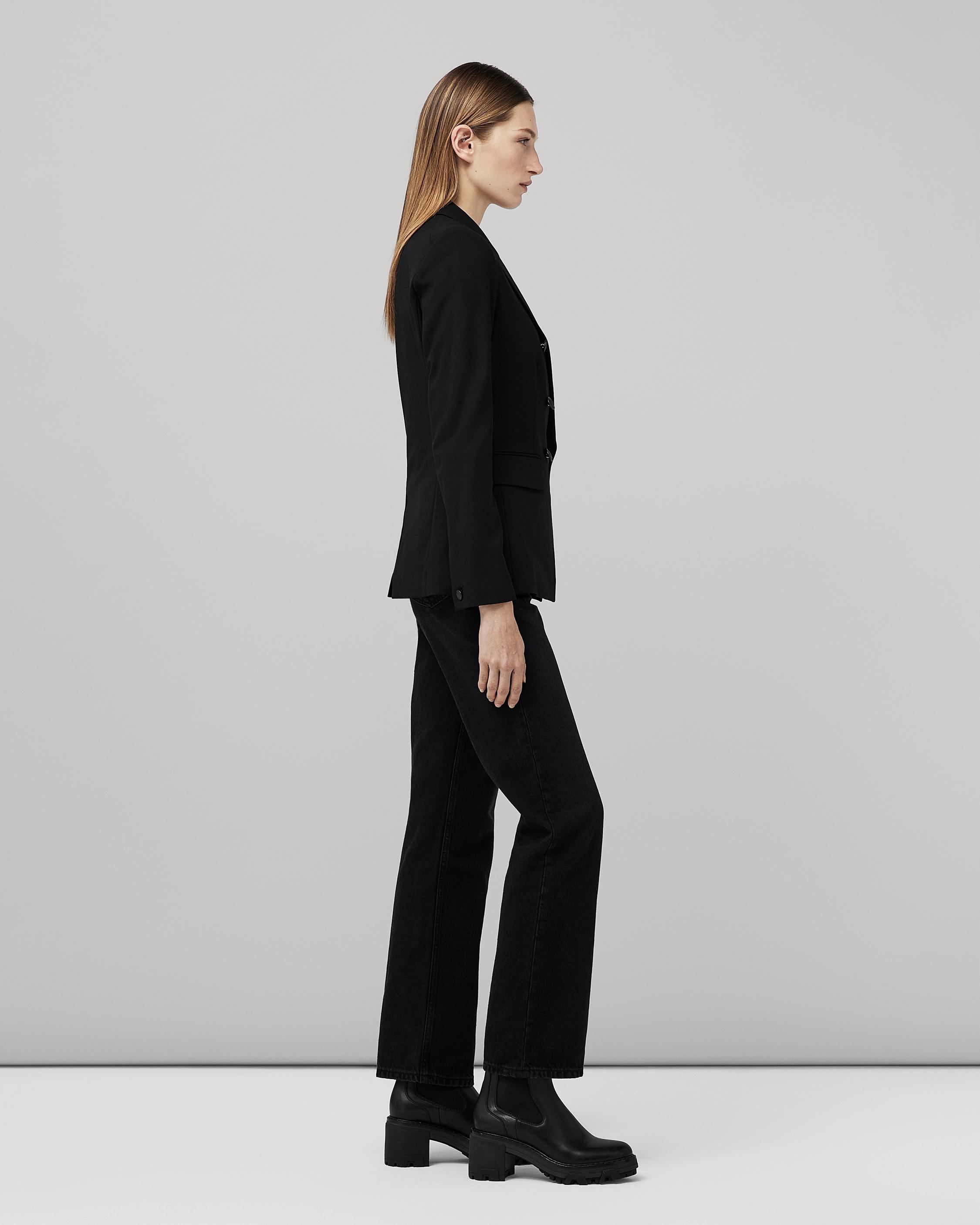 Preston Wool Blazer
Classic Fit Blazer - 4