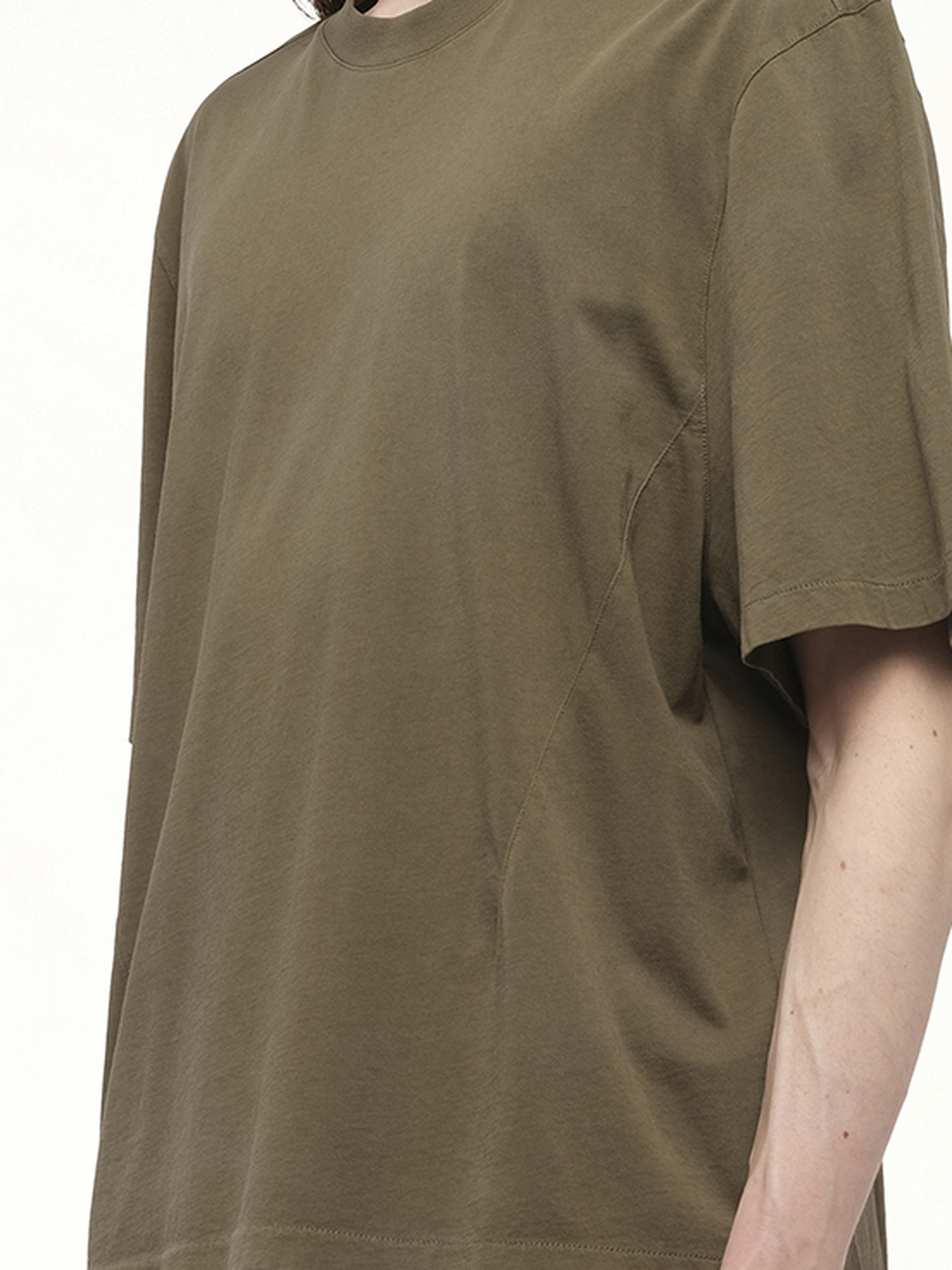 Dart T-Shirt in Military - 3
