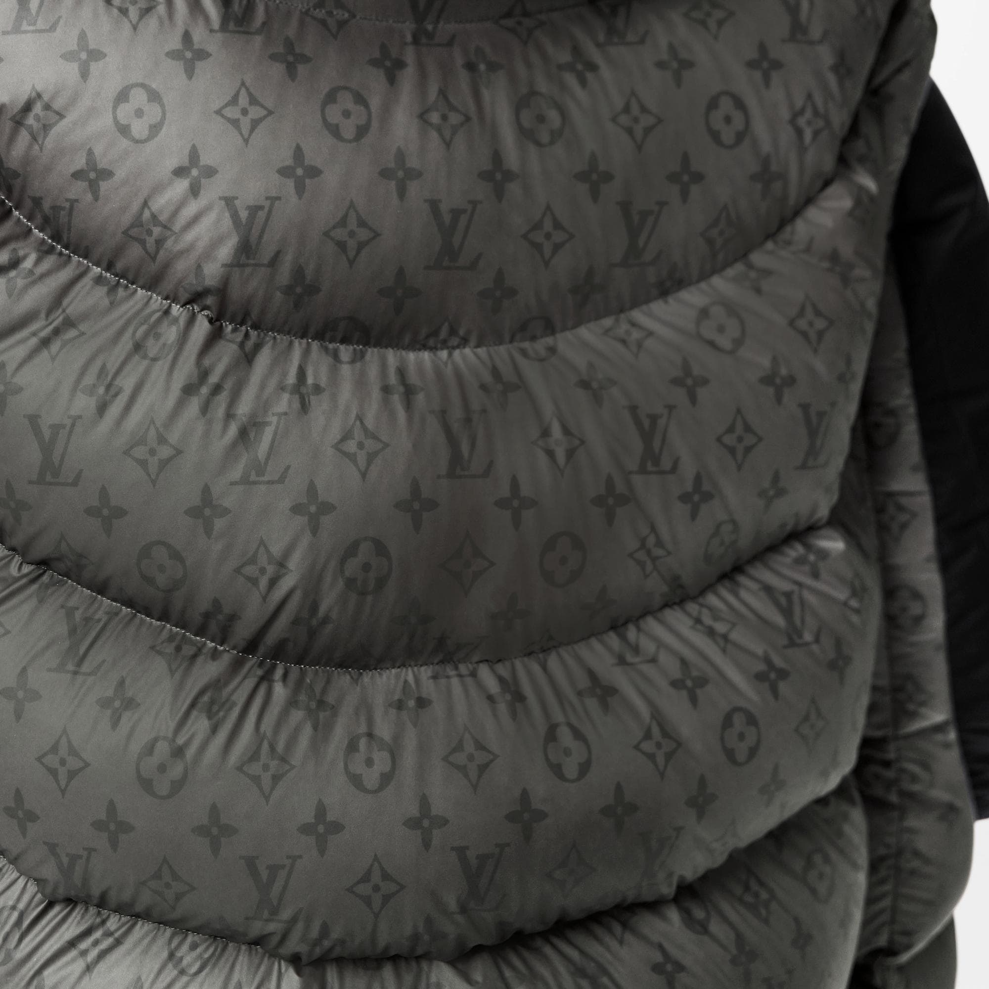 Louis Vuitton 2054 Heat Reactive Puffer - 5