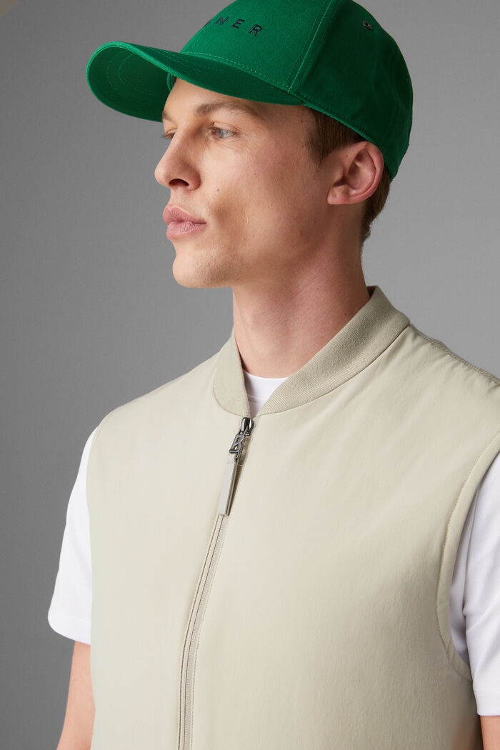 Fillis Waistcoat in Beige - 5