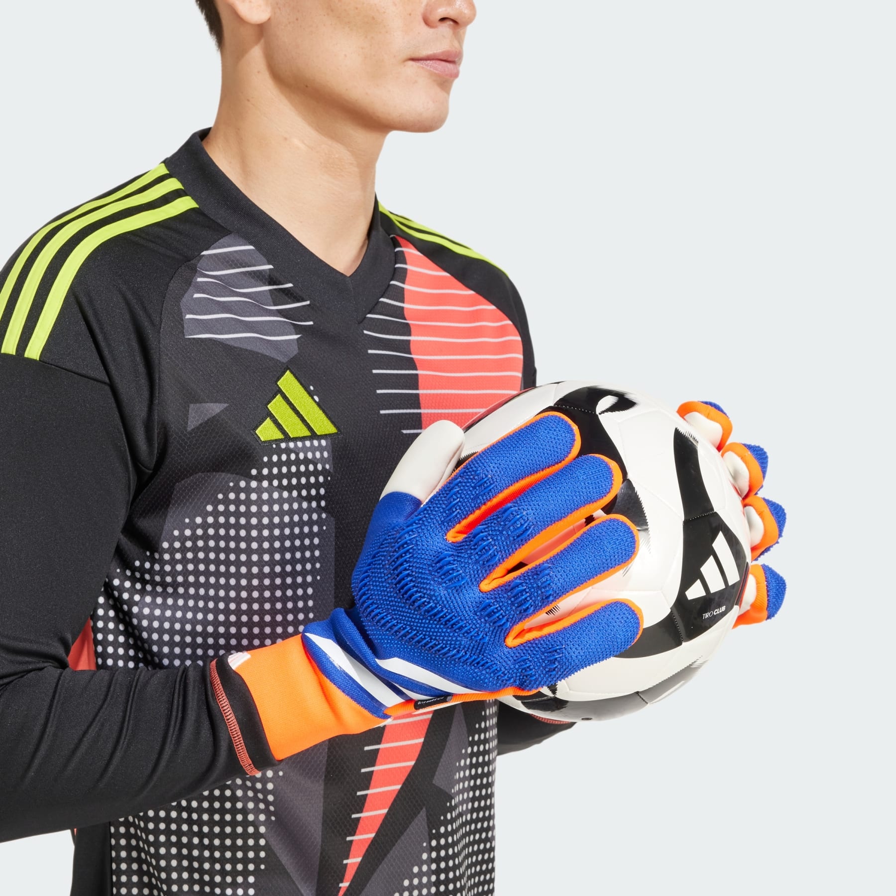 Predator Pro Fingersave Goalkeeper Gloves - 6