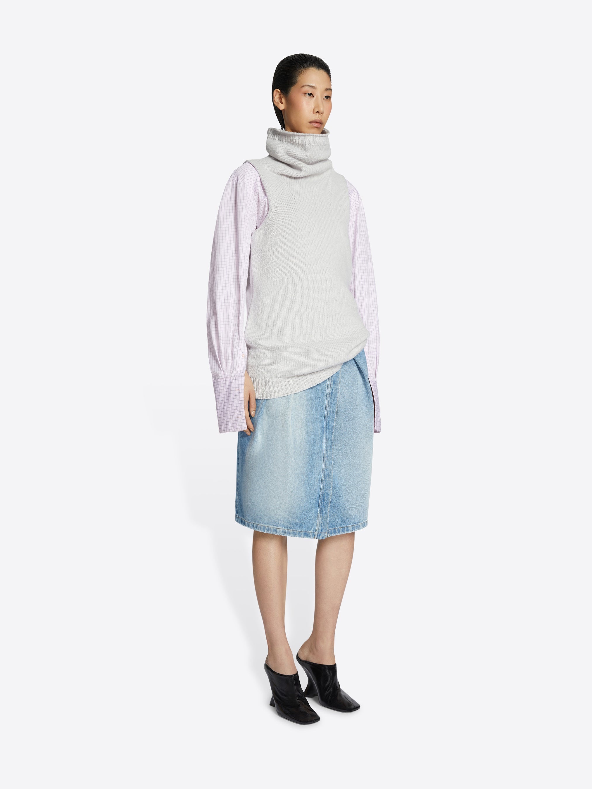 SLEEVELESS SWEATER - 3