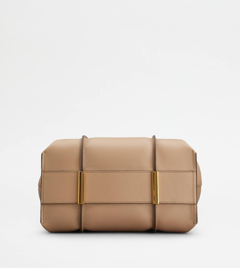 T TIMELESS SHOPPING BAG IN LEATHER SMALL - NATURAL 3