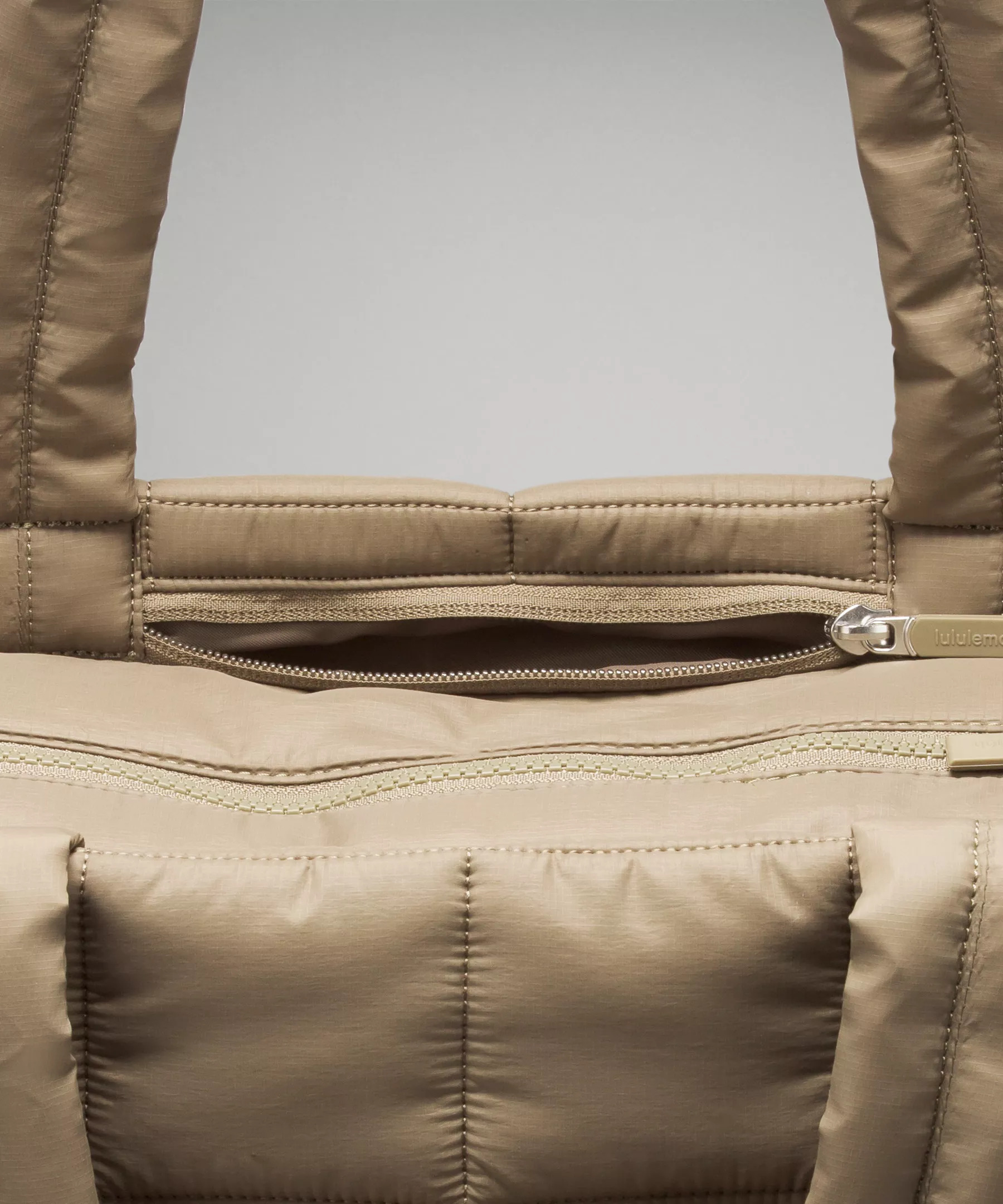 Quilted Grid Tote Bag 12L - 5
