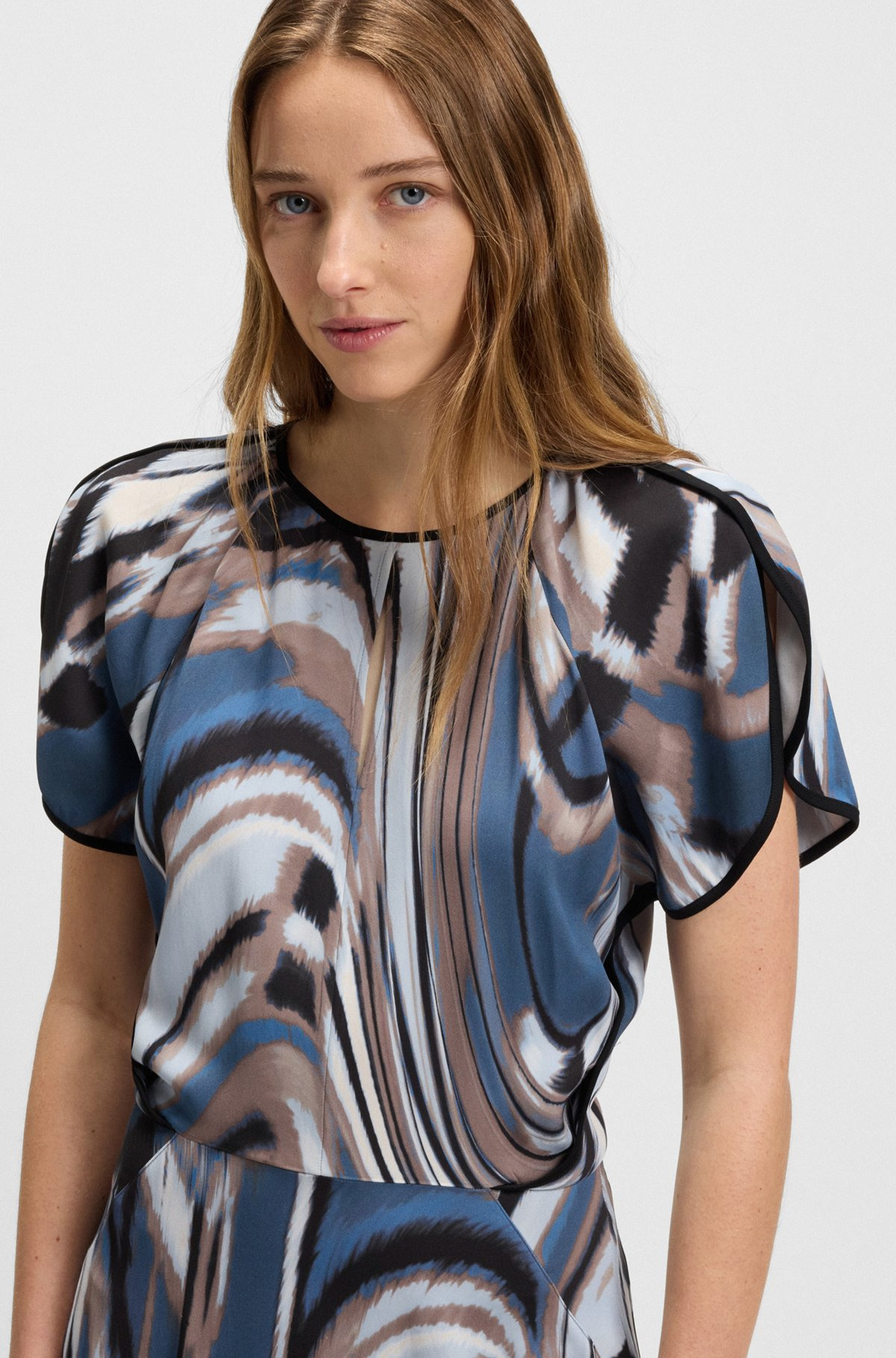 SATIN DRESS WITH SWIRL PRINT - 5