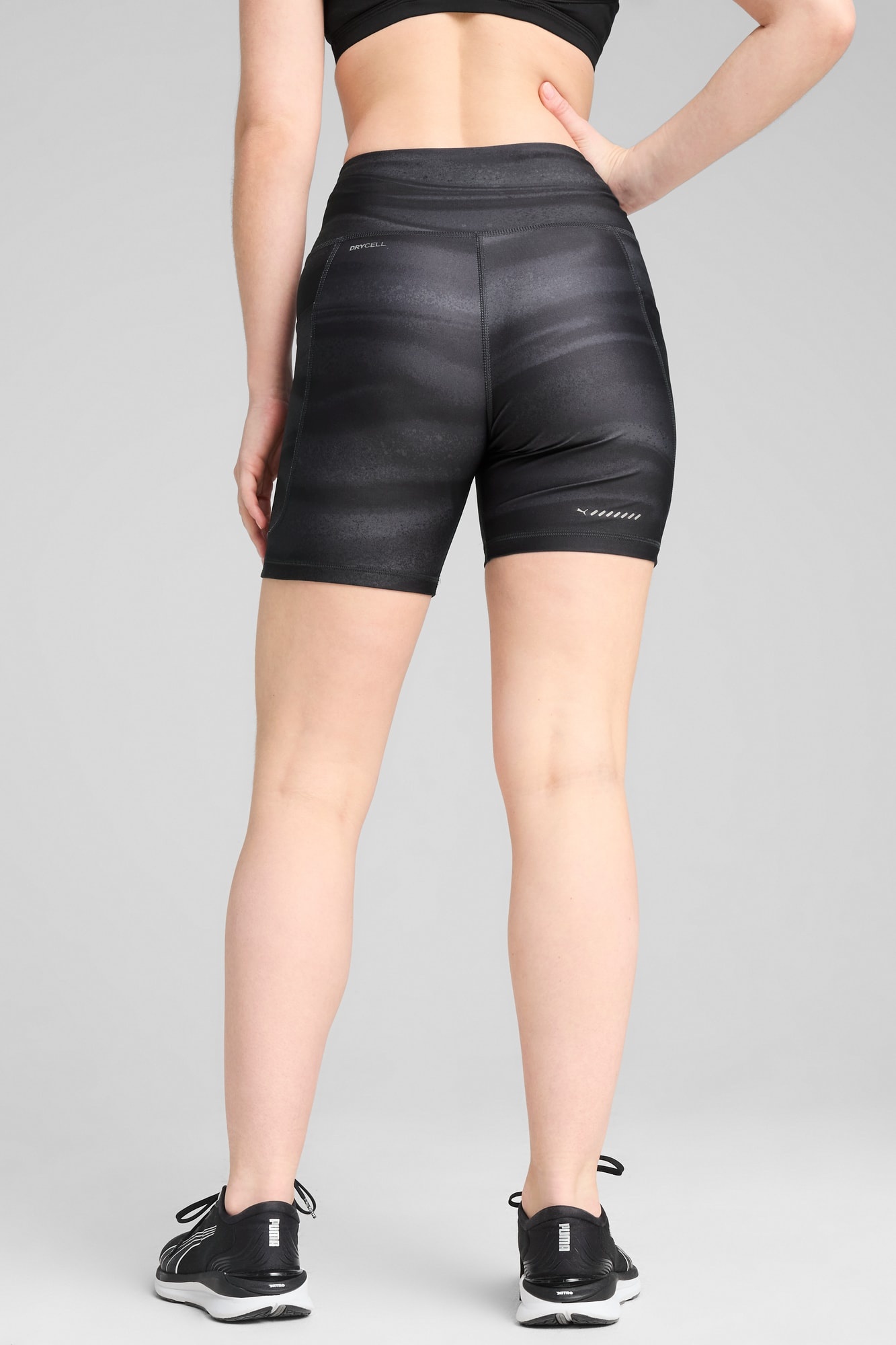 RUN VELOCITY Women's 5" Short Tights - 6