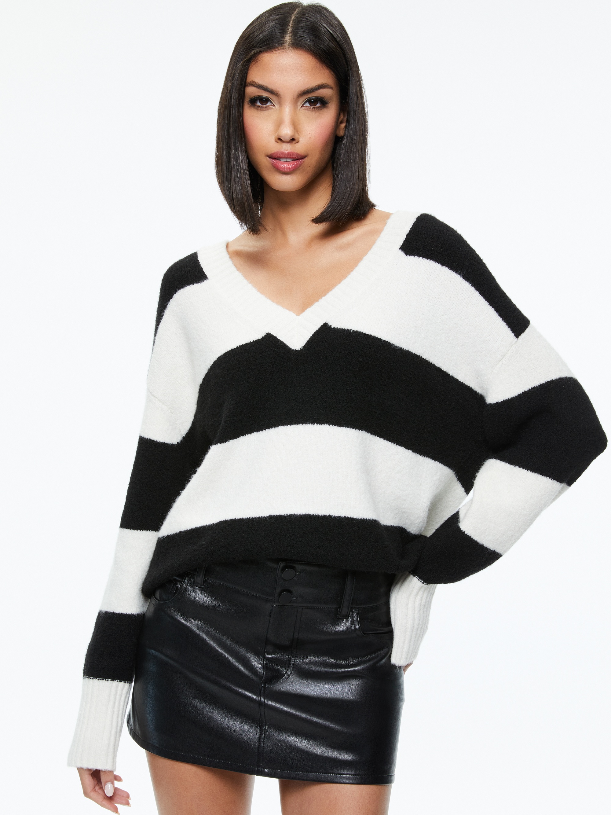 TIEL V-NECK PULLOVER - 2