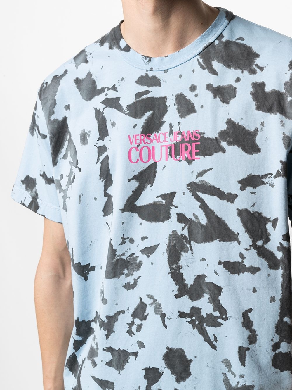 logo-print abstract print t-shirt - 5