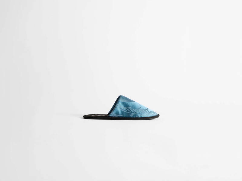 WOMENS CLOSE TOE SLIDES IN AIRFORCE BLUE 1