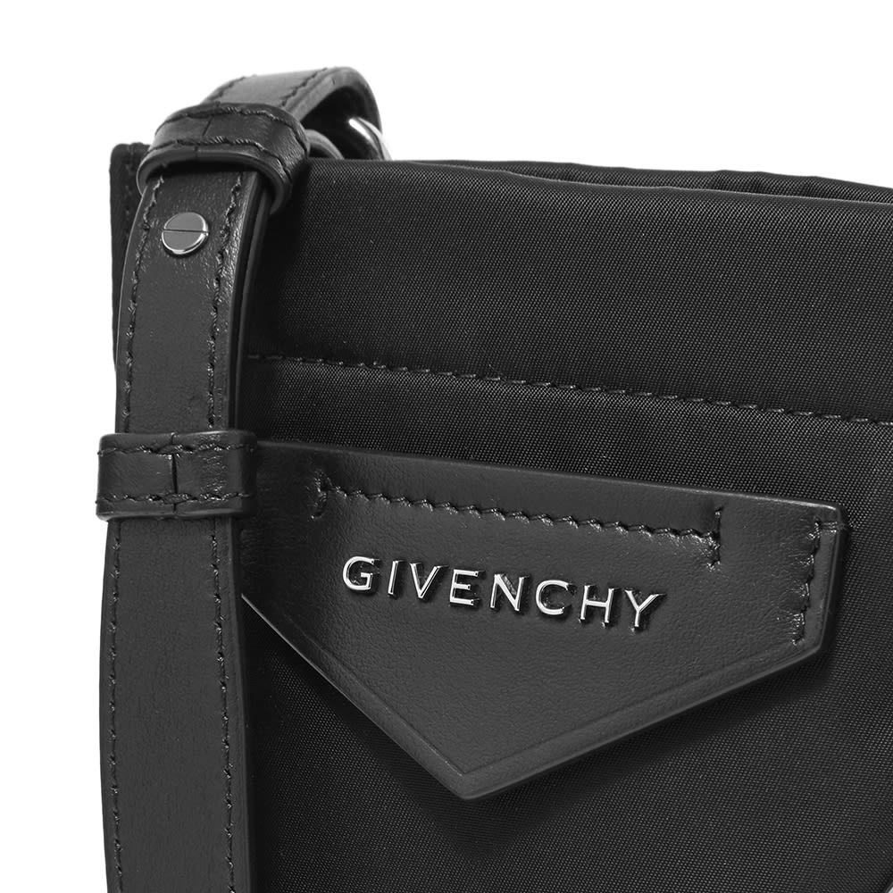 Givenchy Antigonia Soft iPhone Strap Pouch - 2