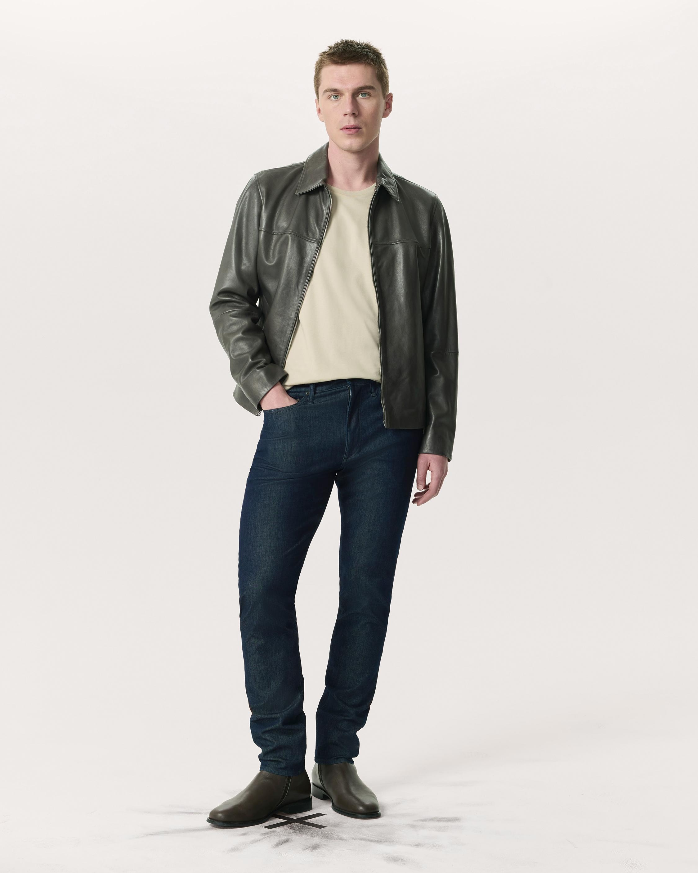 Fit 2 Slim Fit Jeans
rbAIRFLEX Denim - 2