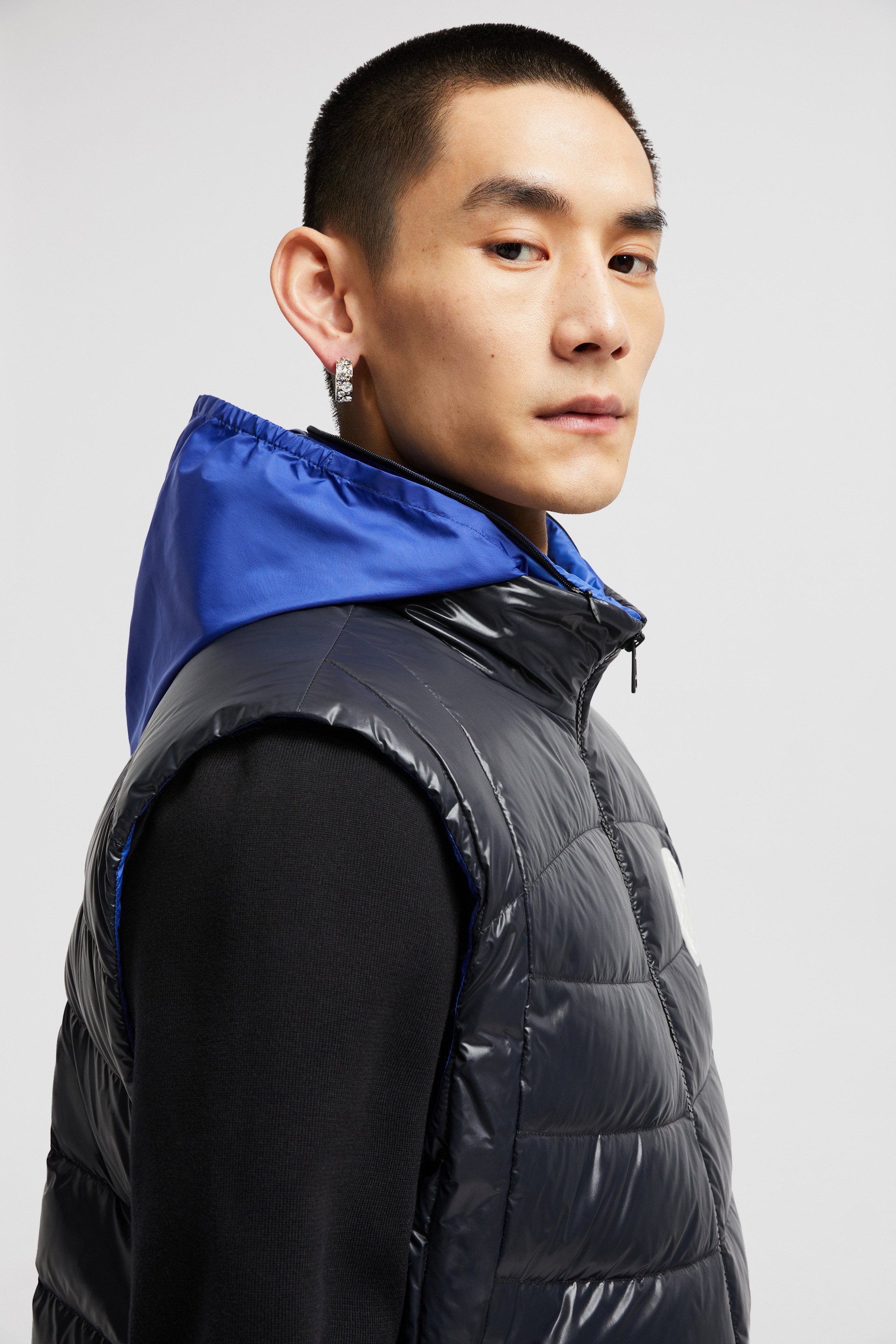 Menelao Hooded Curvy-Quilted Down Vest - 4