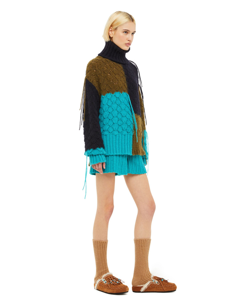 Antarctic Drem Ptchwk Trtlnck 5