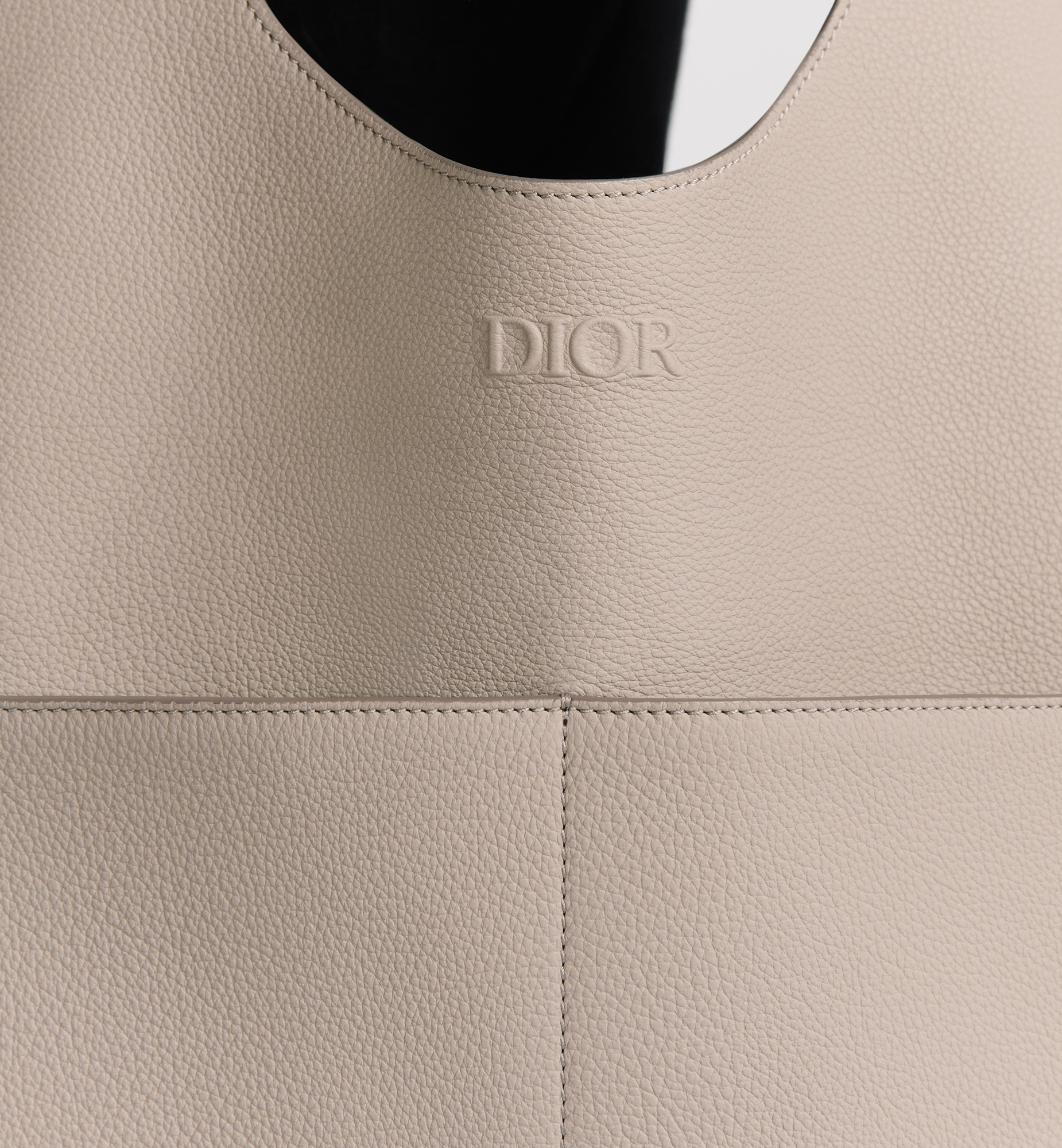 Dior Privé Tote Bag - 3