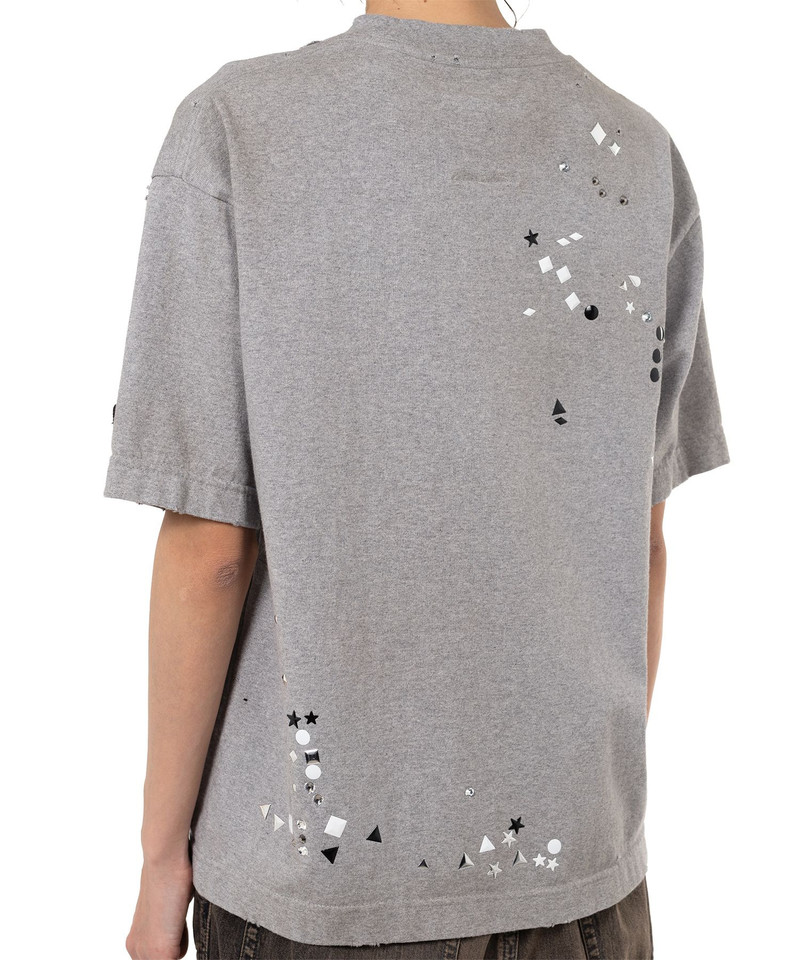 Embellished Distressed T-Shirt 21