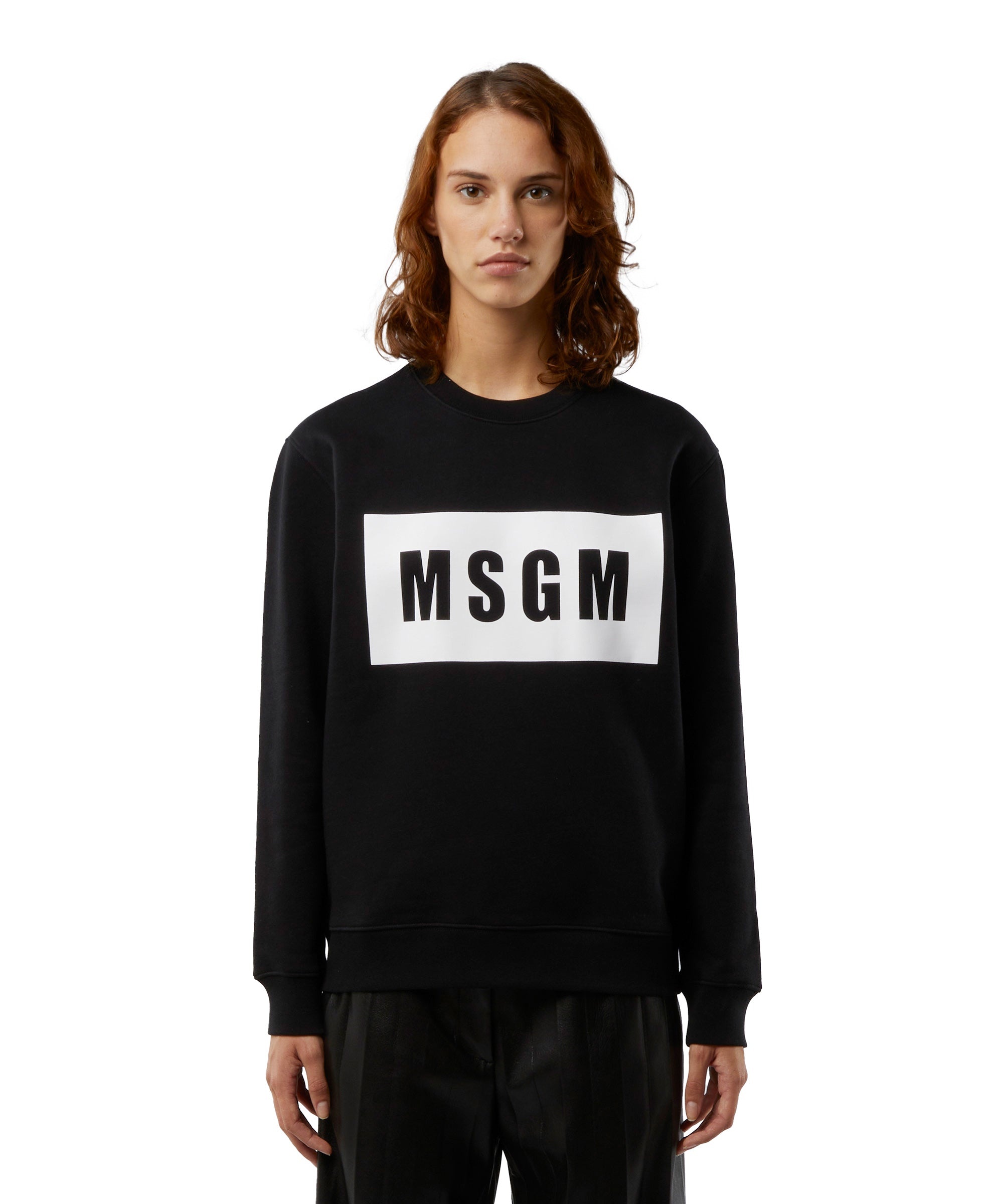 Crew neck cotton sweatshirt in a solid colour - 2