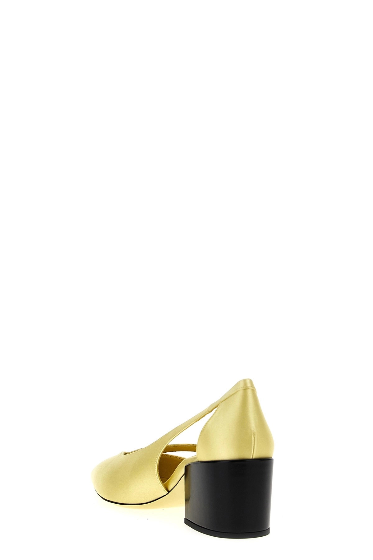 Cut out pumps - 3