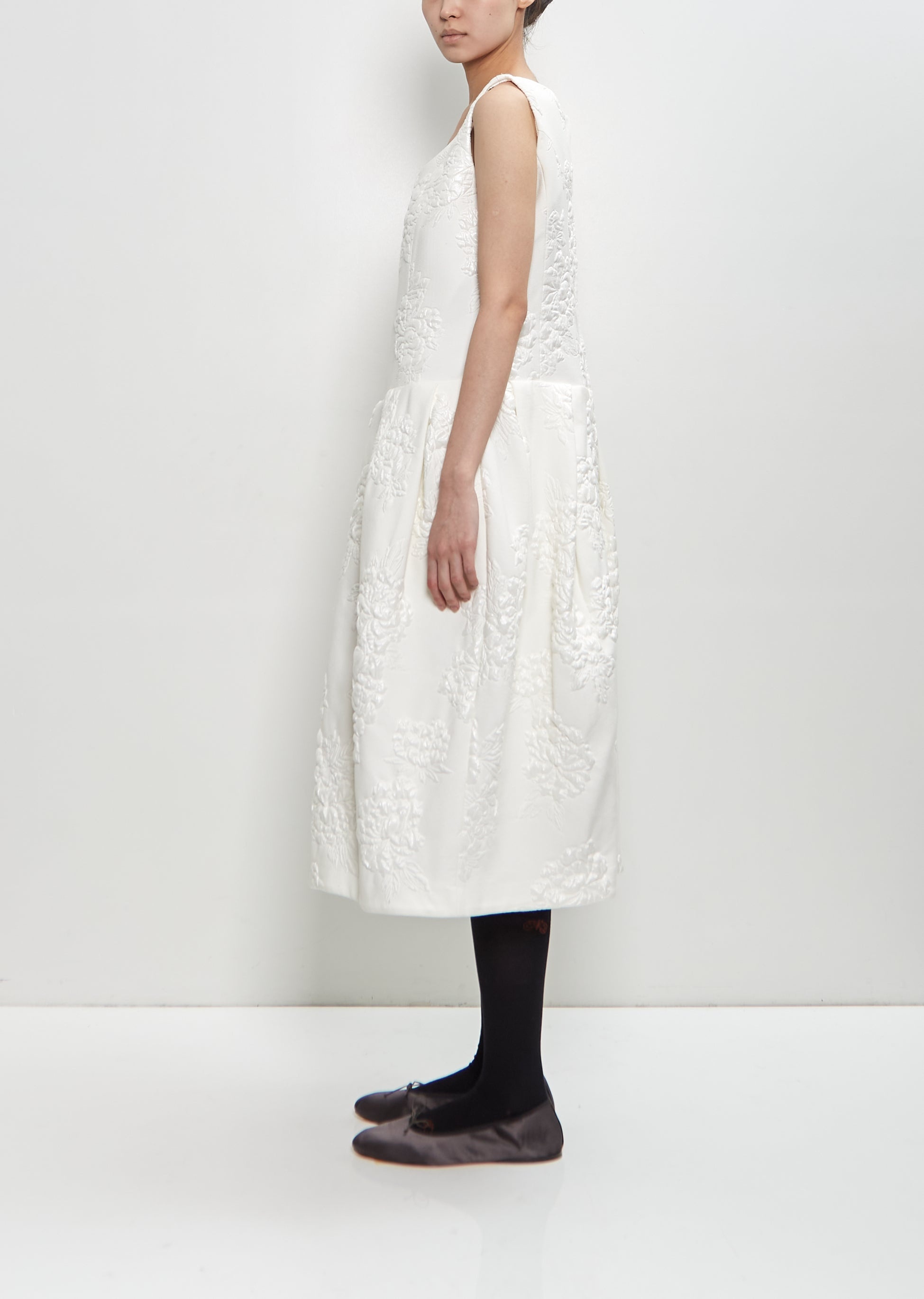 Floating Jacquard Flower Pattern Dress - 2