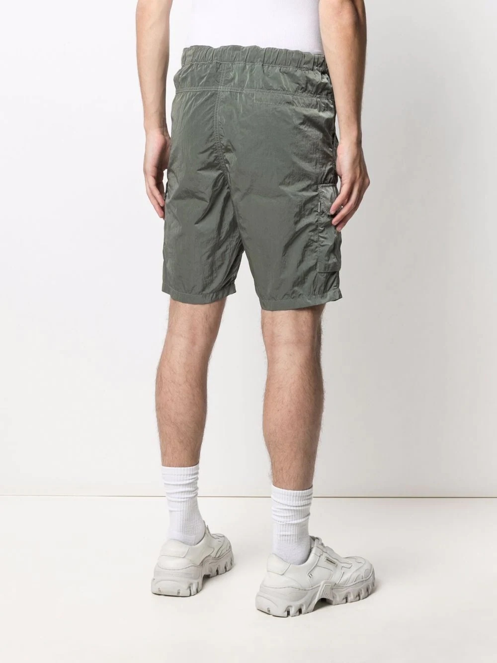 knee-length cargo shorts - 4