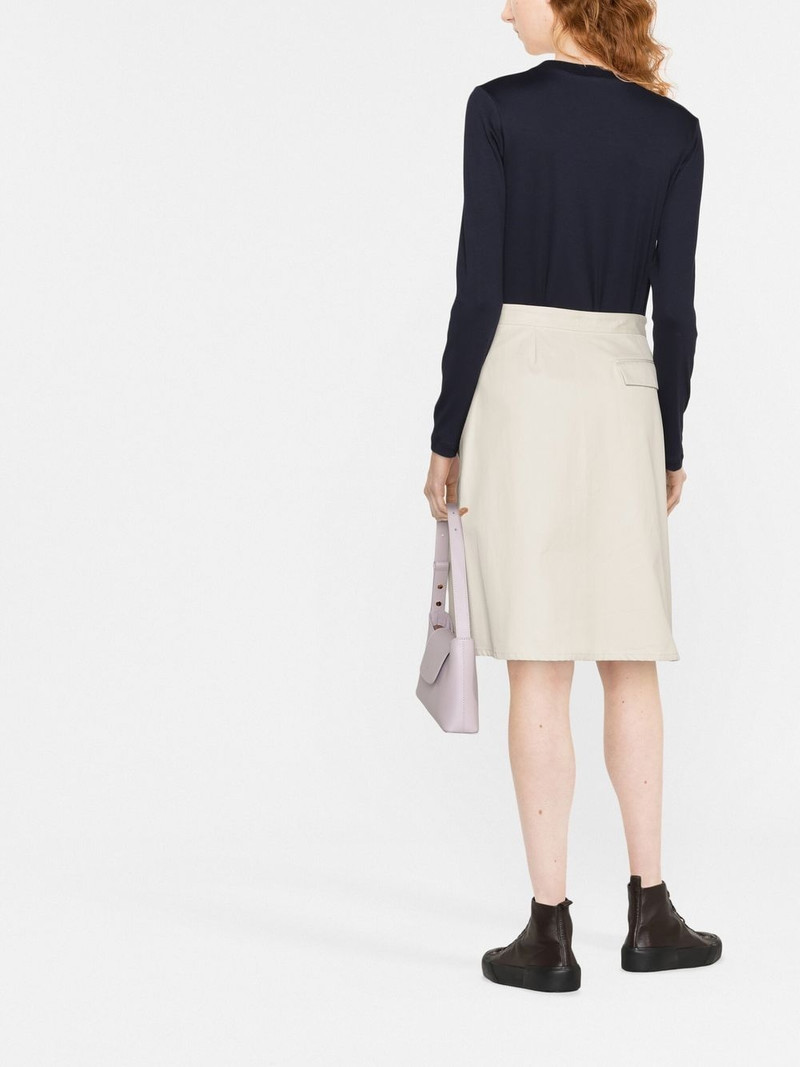 crew-neck fitted jumper 3