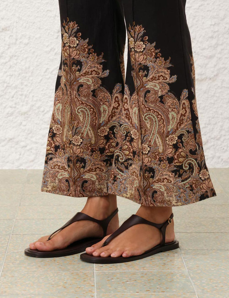 WILD SANDAL 4