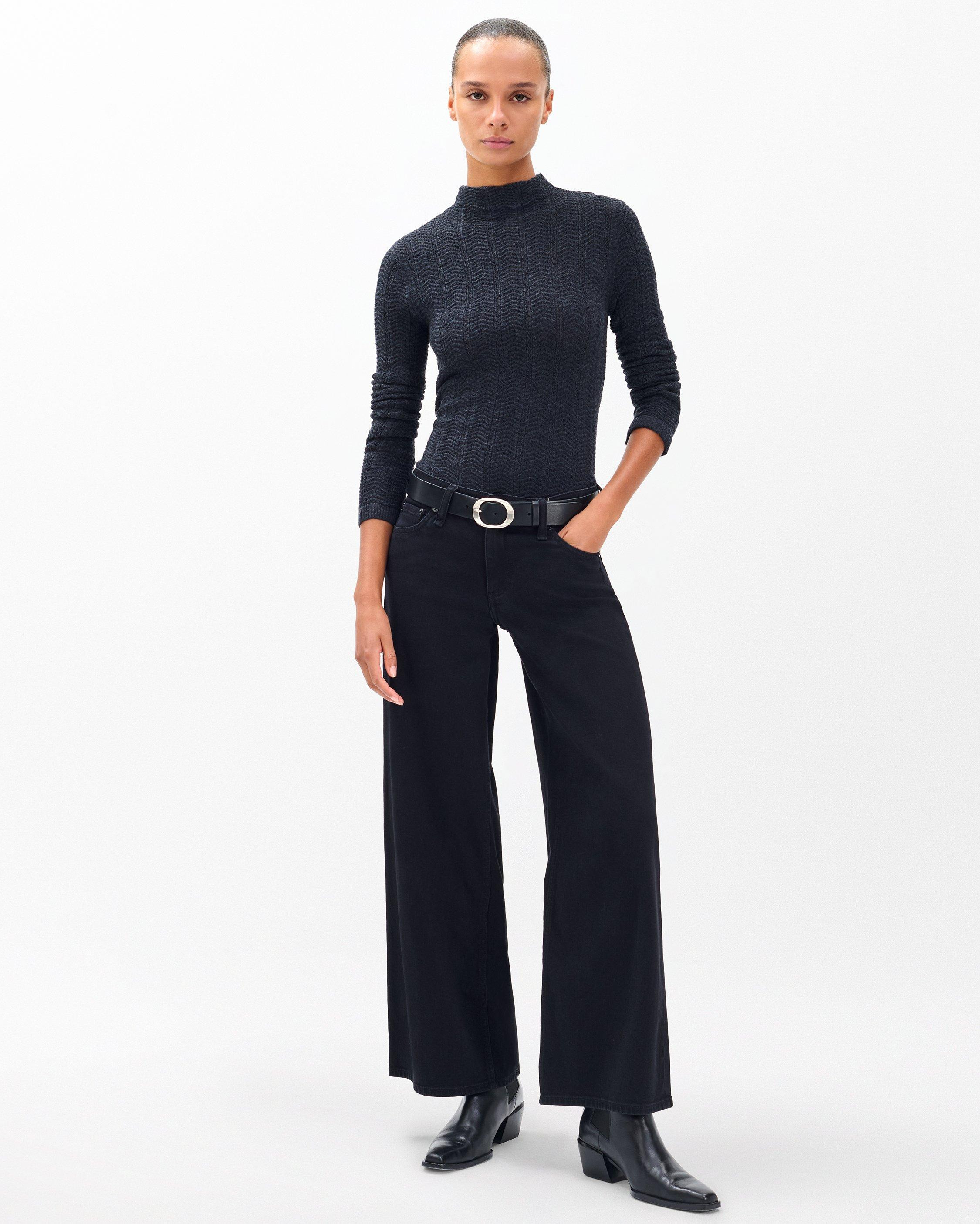 Aiden Wide-Leg Jeans
Vintage Stretch in Black - 2