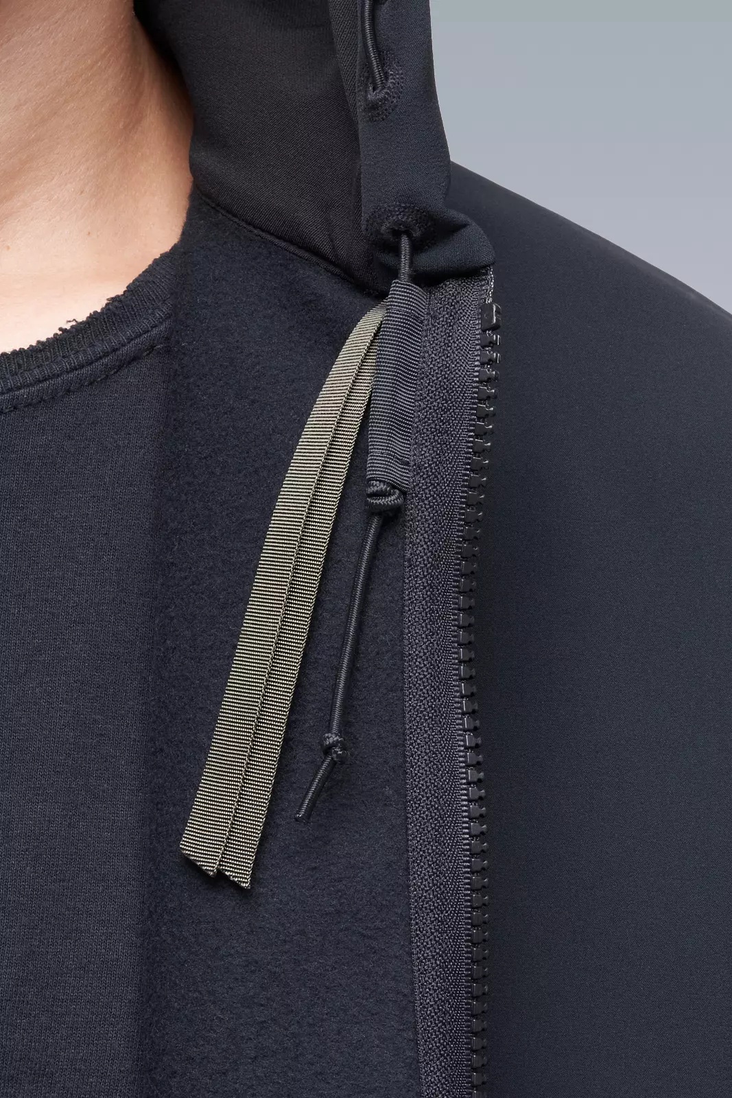 J2-SS schoeller® WB-400™ ECONYL® Modular Hooded Jacket Black - 6