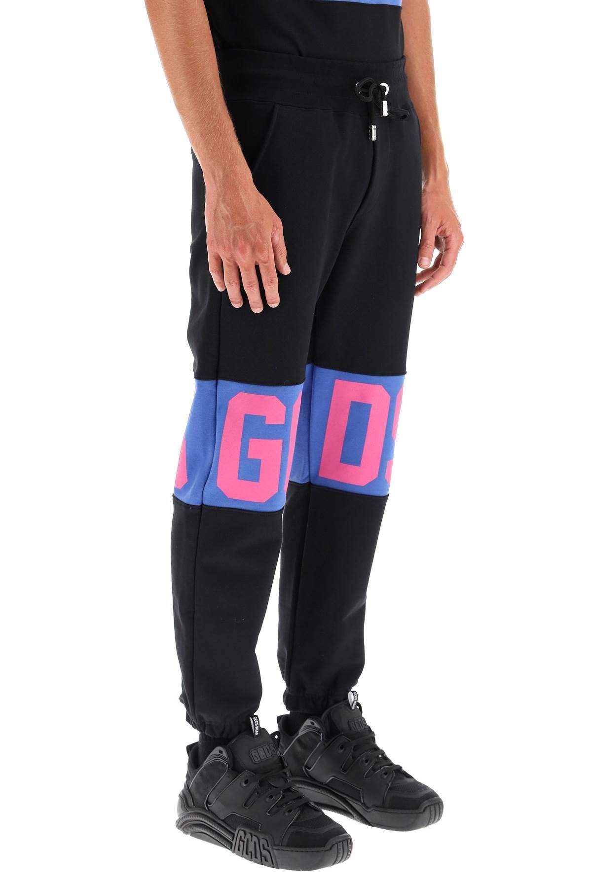 JOGGERS WITH LOGO BANDS - 3