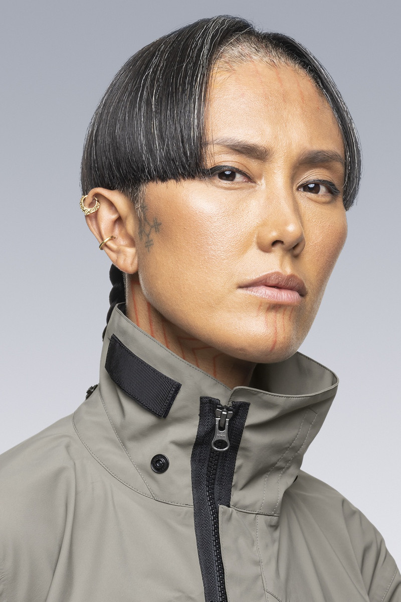 SAC-J6011 sacai / ACRONYM Crop Jacket Black 46