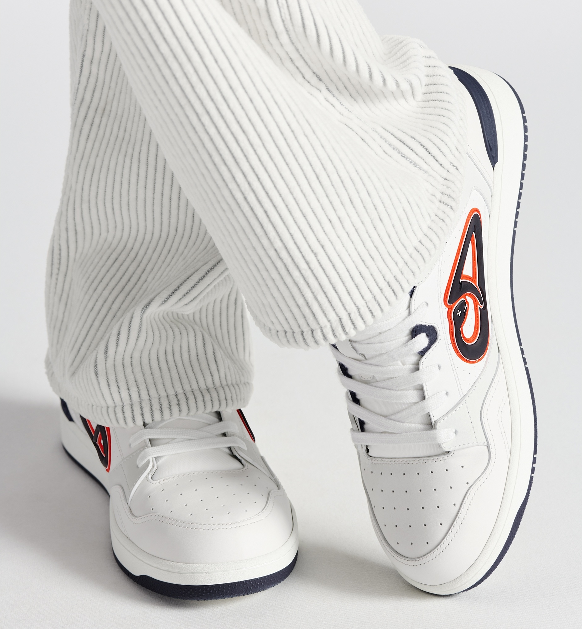 DIOR AND KAWS B57 ドリブル ロートップスニーカー★1947足限定 Dior DIOR AND KAWS B57 Low-Top Sneaker – LIMITED AND