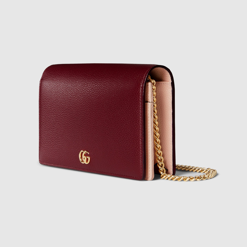 GUCCI GG Marmont wallet on chain outlook