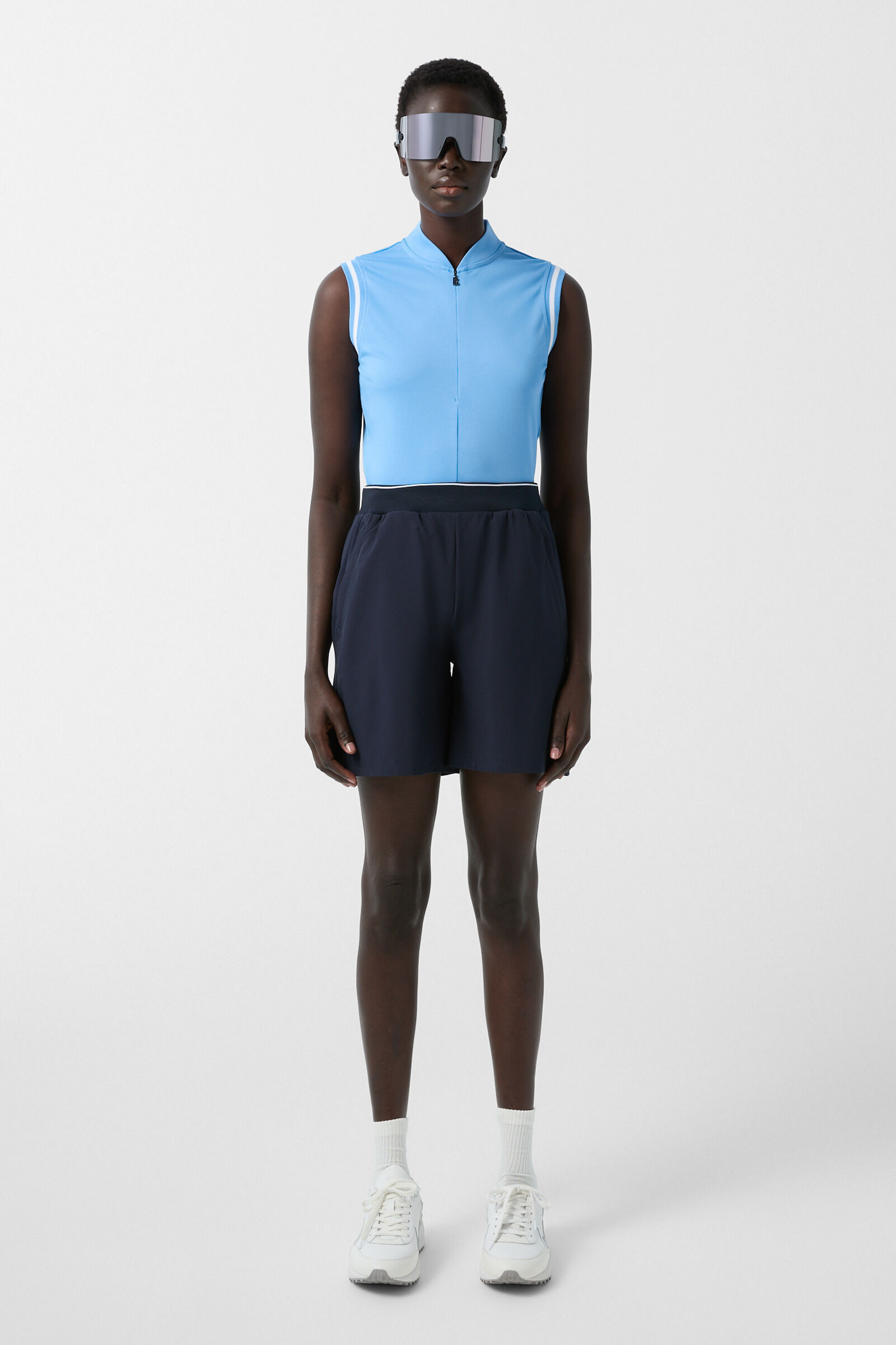 Cory Shorts in Navy blue - 4