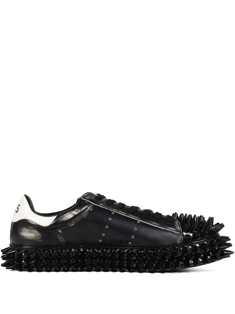 Spiky embellished lace-up low-top sneakers 1