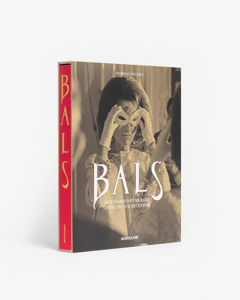 ASSOULINE Bals: Legendary Costume Balls of the Twentieth Century outlook