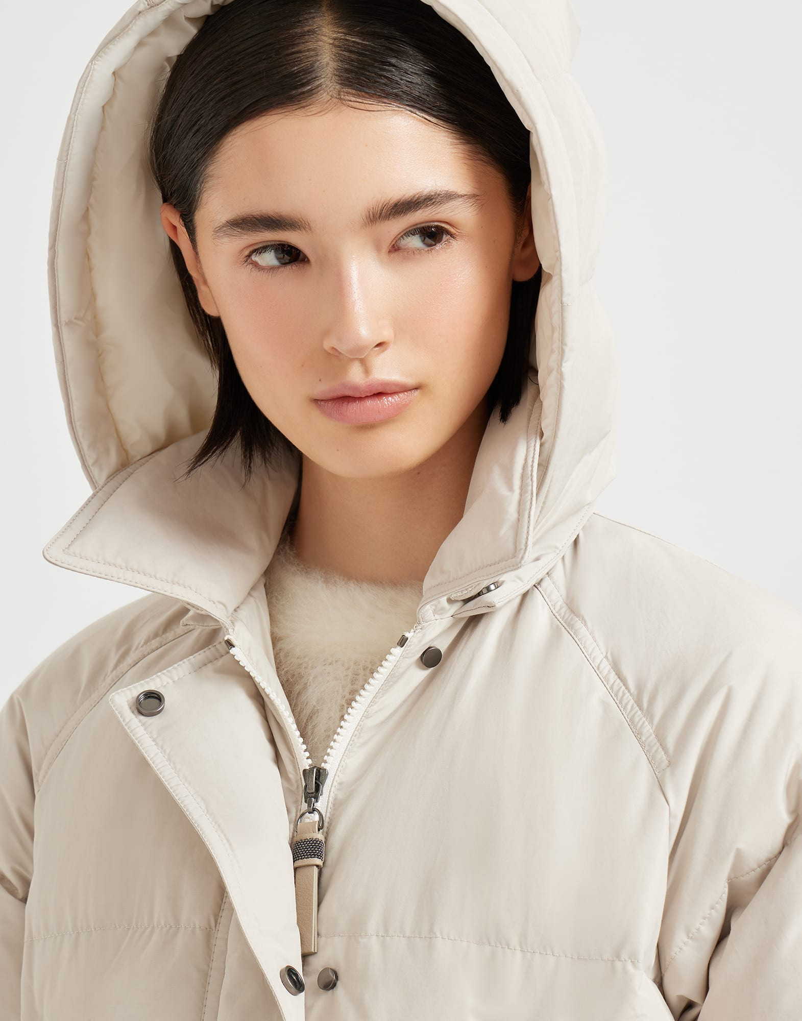 Techno cotton water-resistant taffeta down jacket with detachable hood and shiny zipper pull - 3
