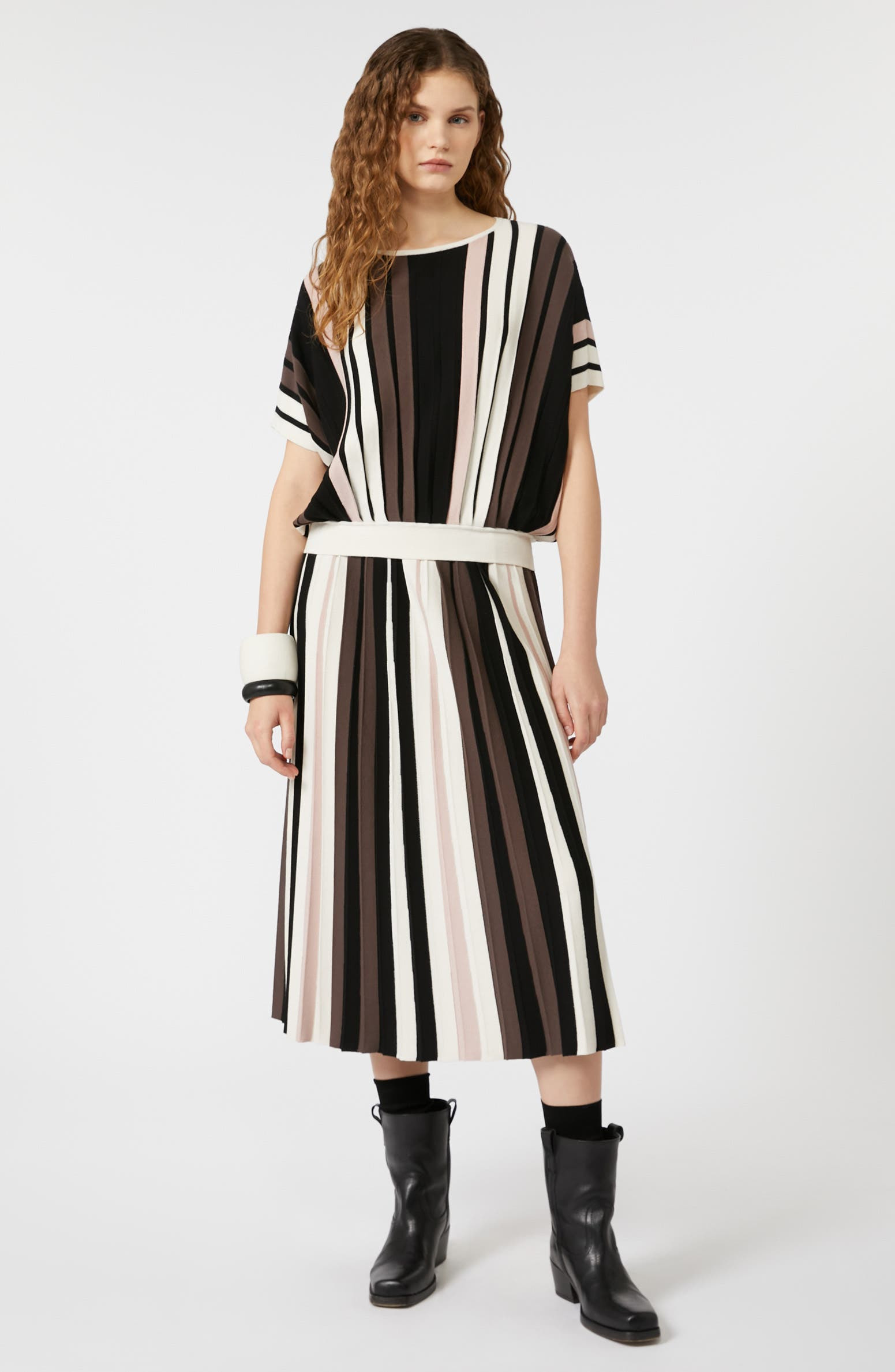 Weekend Max Mara Pegola Stripe Crop Knit Top in Black Multi Colour at Nordstrom - 4
