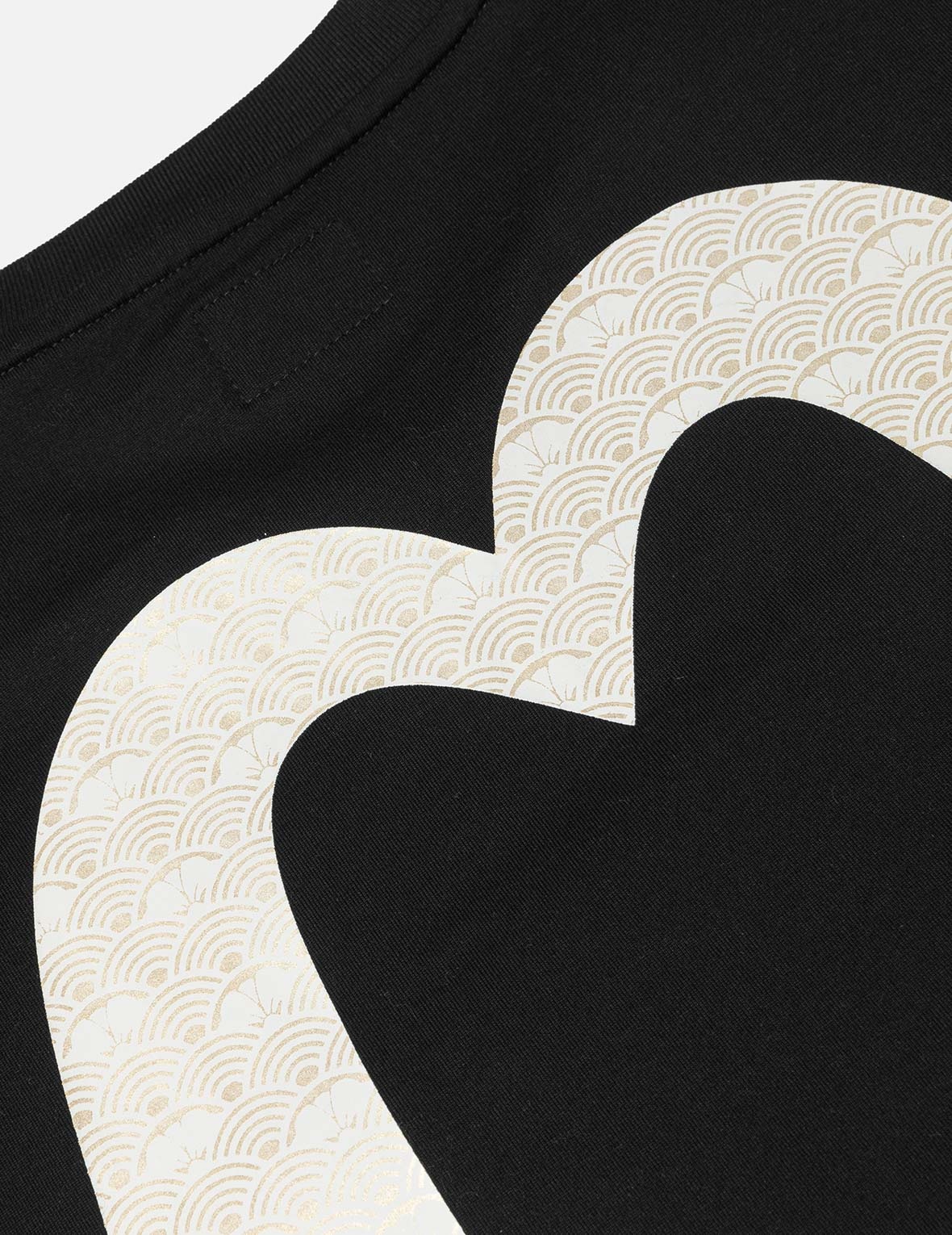 Magnolia and Knots Daicock Print Boyfriend T-shirt - 9