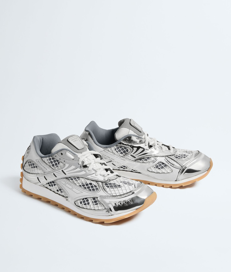 Bottega Veneta Orbit 운동장 outlook