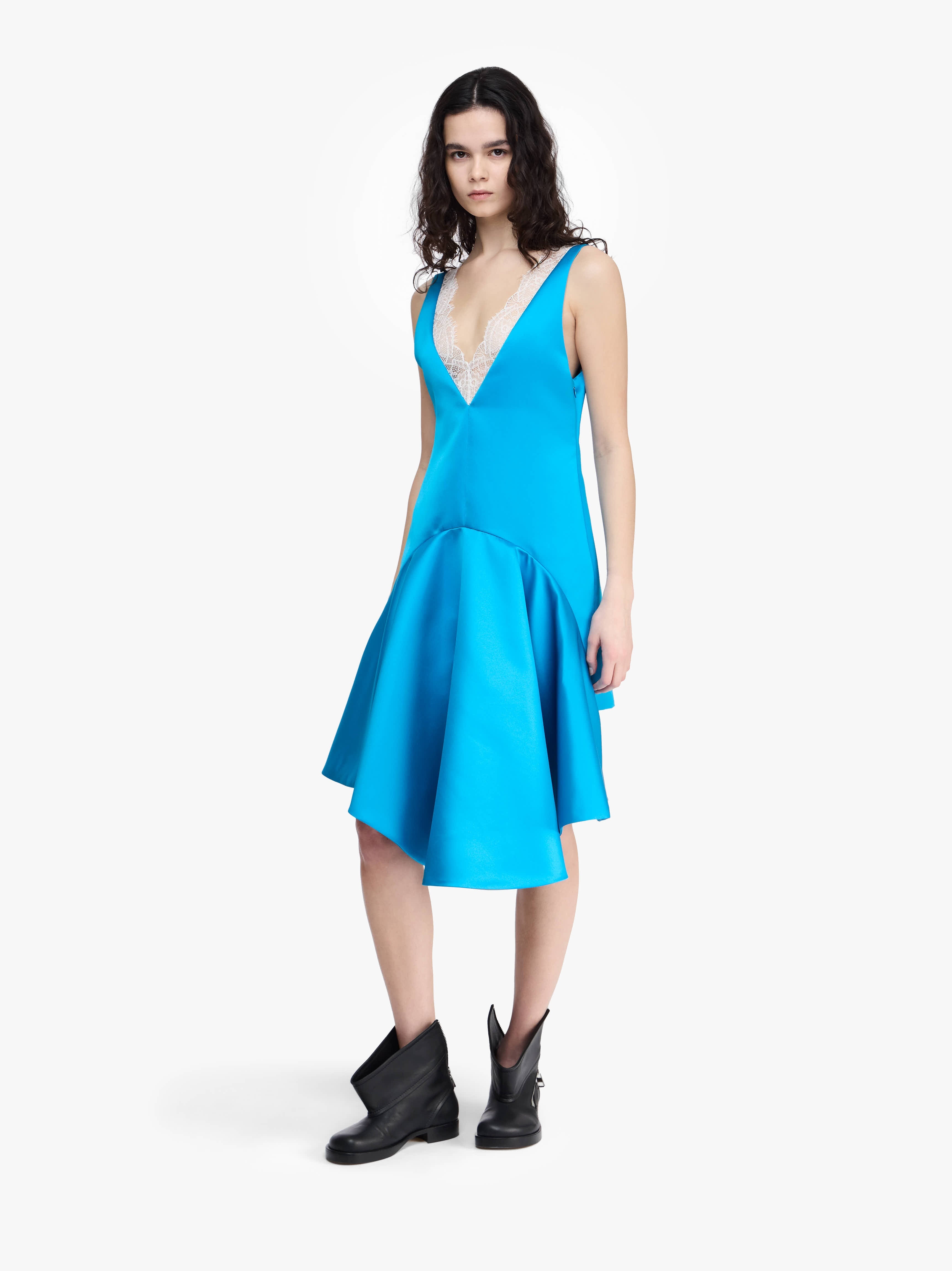 DRAPED HEMLINE V-NECK DRESS - 2