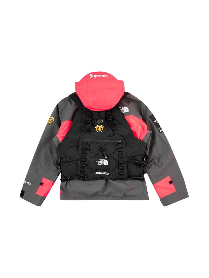 Supreme x The North Face RTG vest-detail jacket outlook
