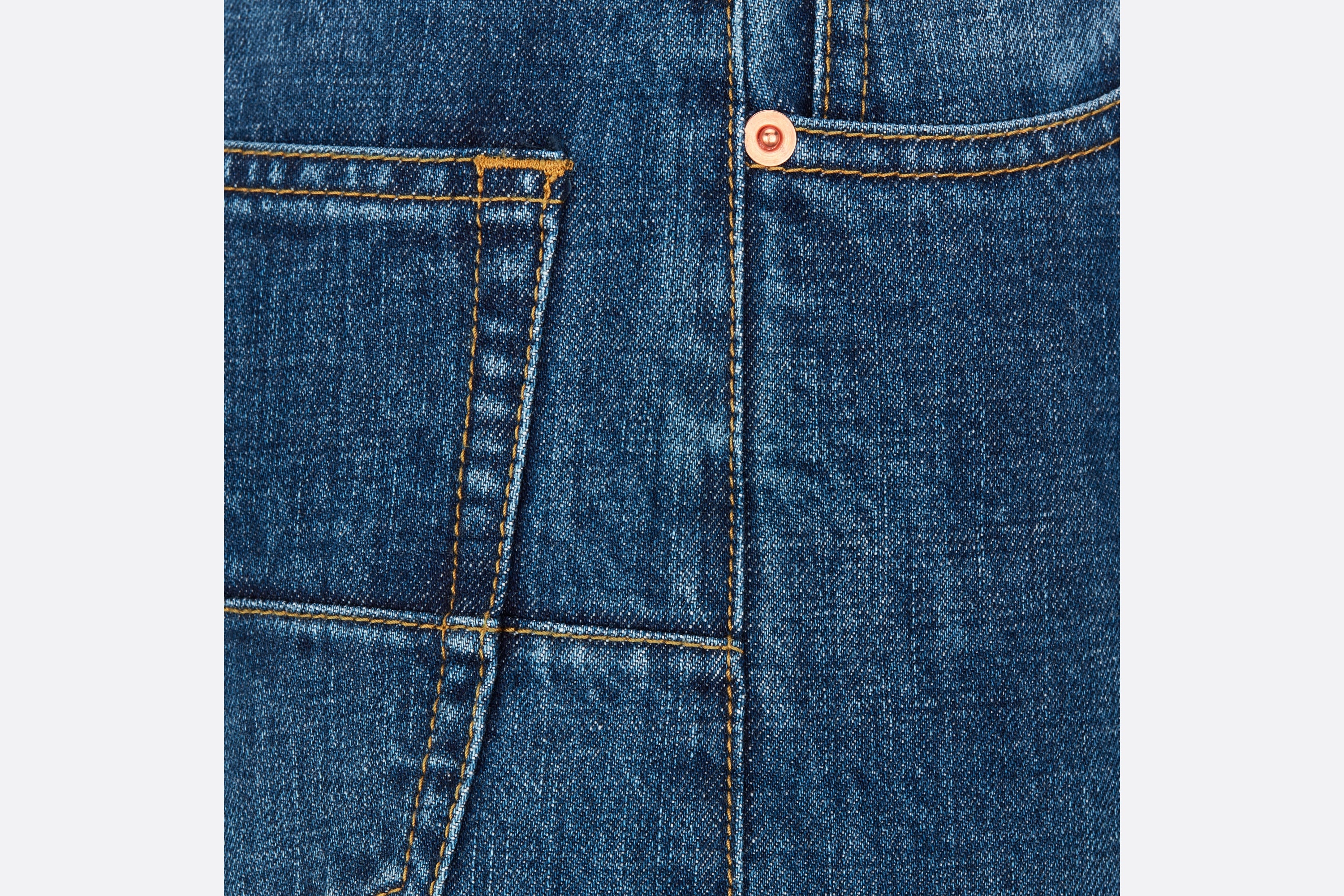 Flared Jeans - 3