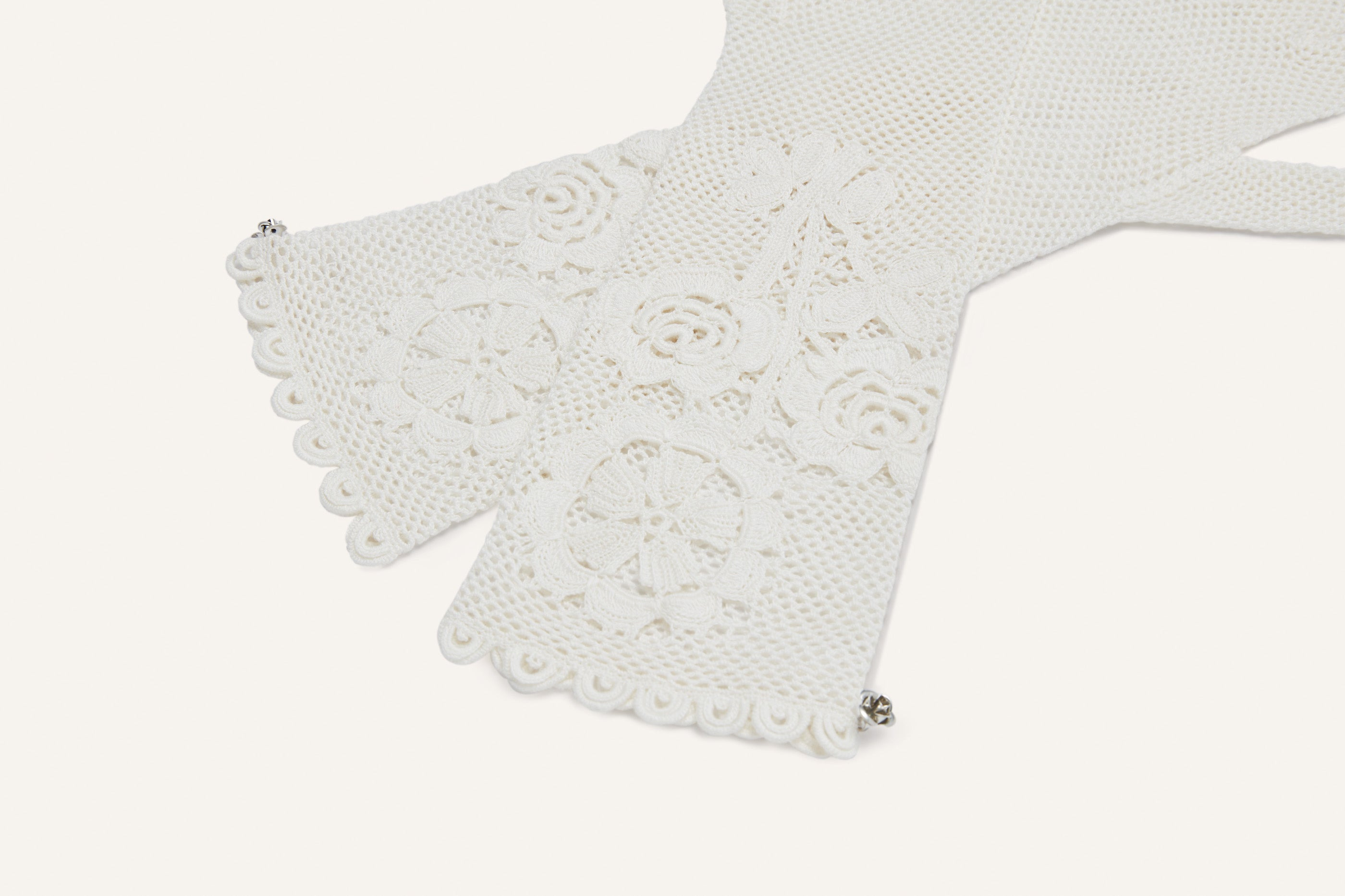 Crochet gloves in cream - 3