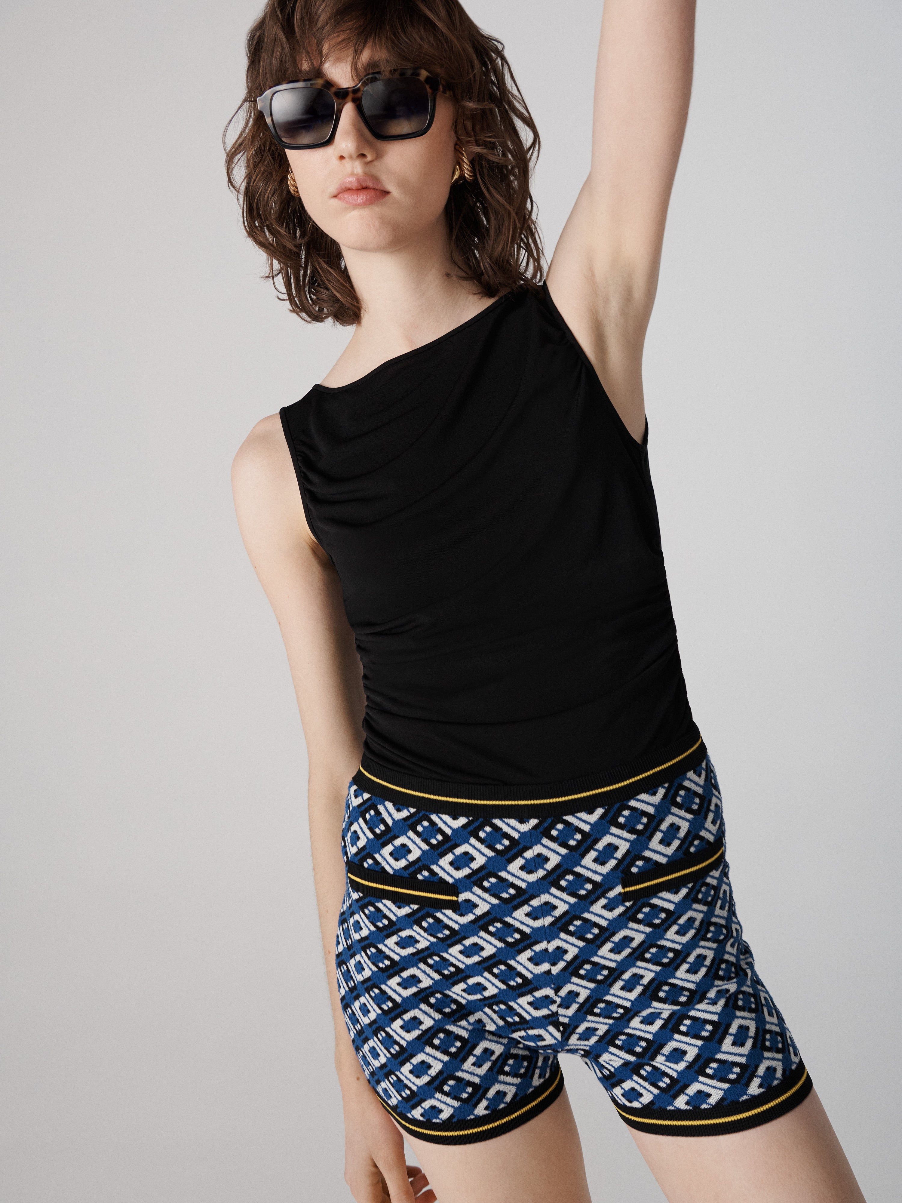 Venus Knit Jacquard Shorts - 3