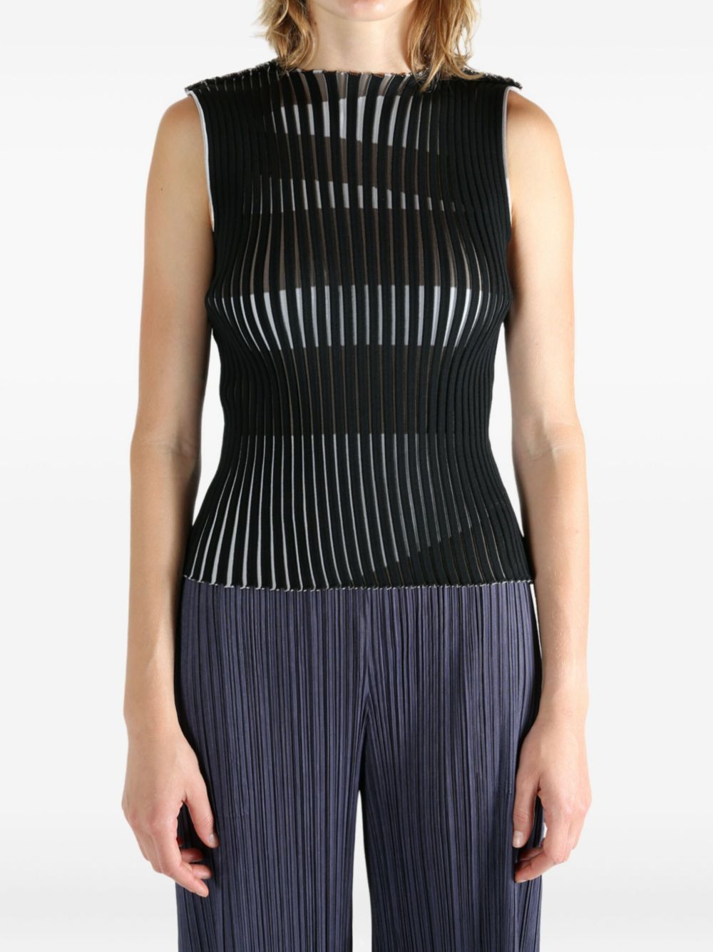 pleated sleeveless top - 2
