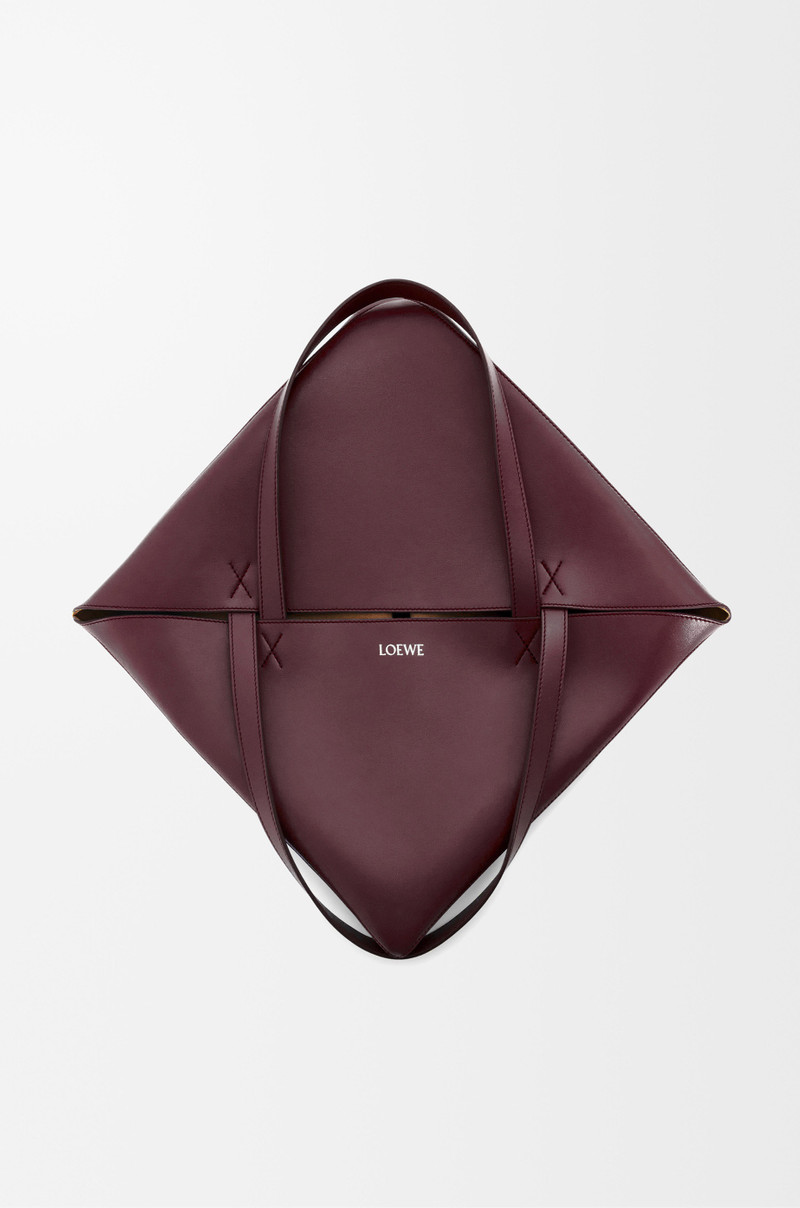 XL Puzzle Fold Tote in shiny calfskin 8